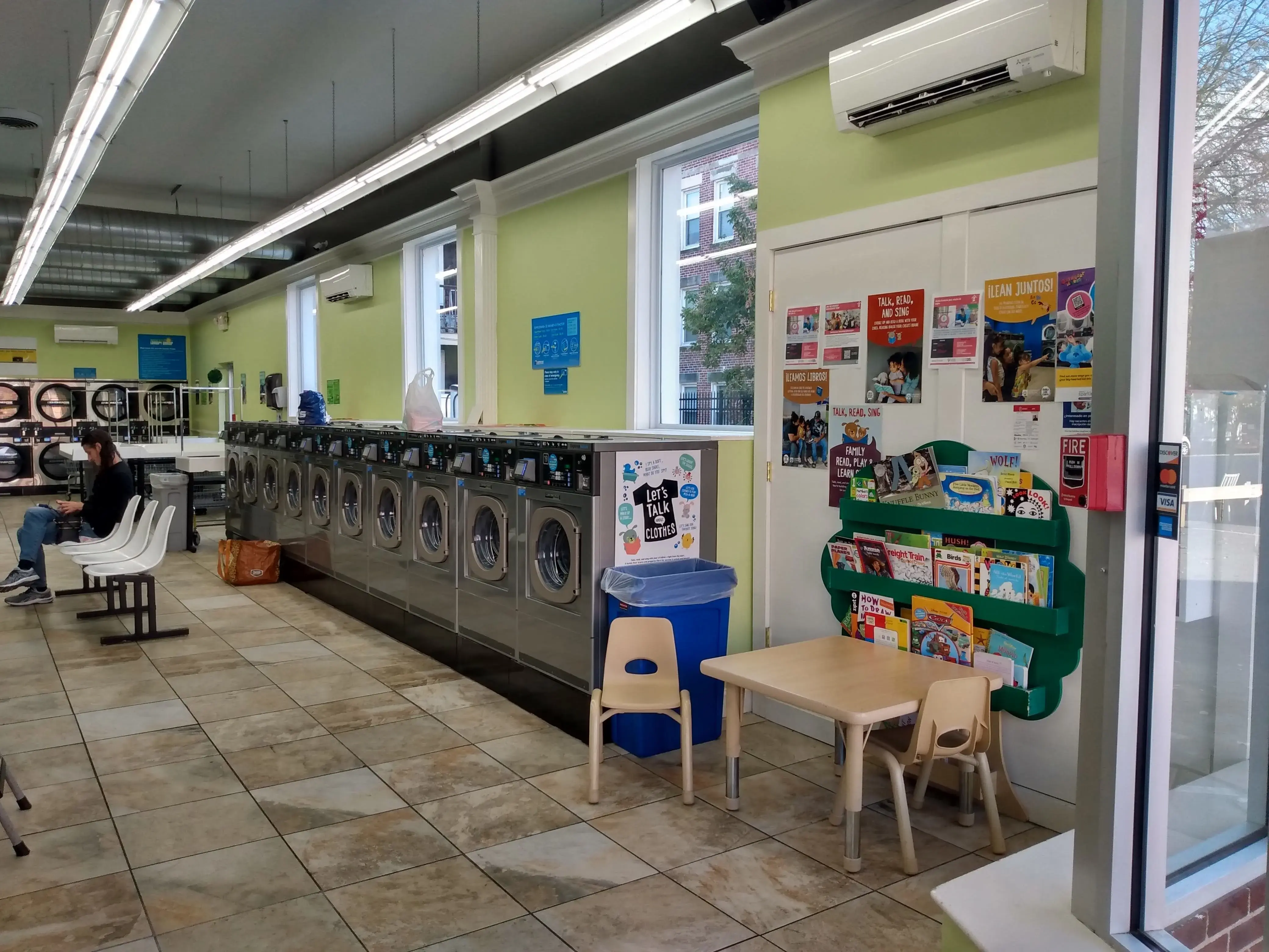 Fresh Express Laundry Center thumbnail 3