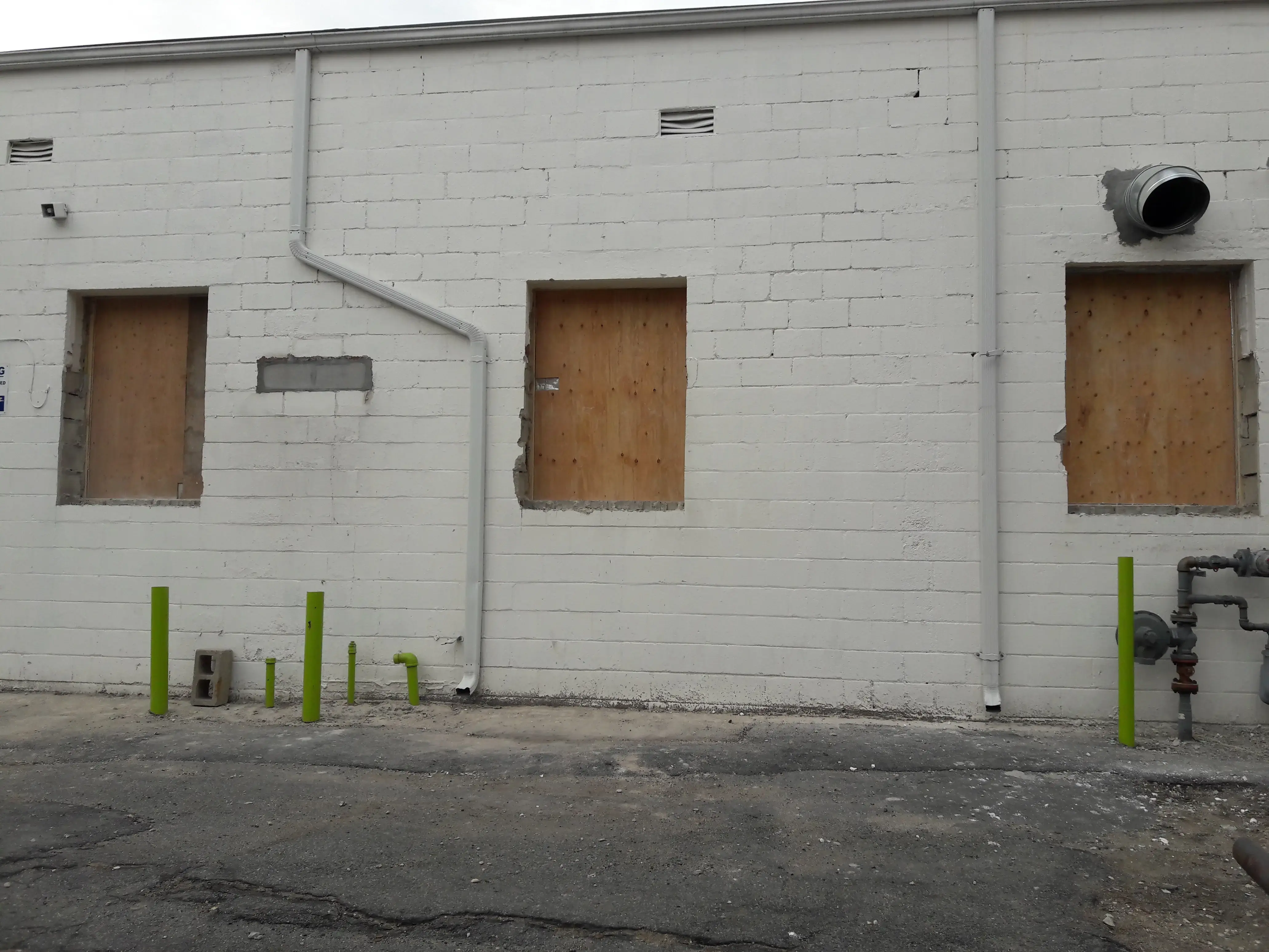 Fresh Express Laundry Center - Image 6