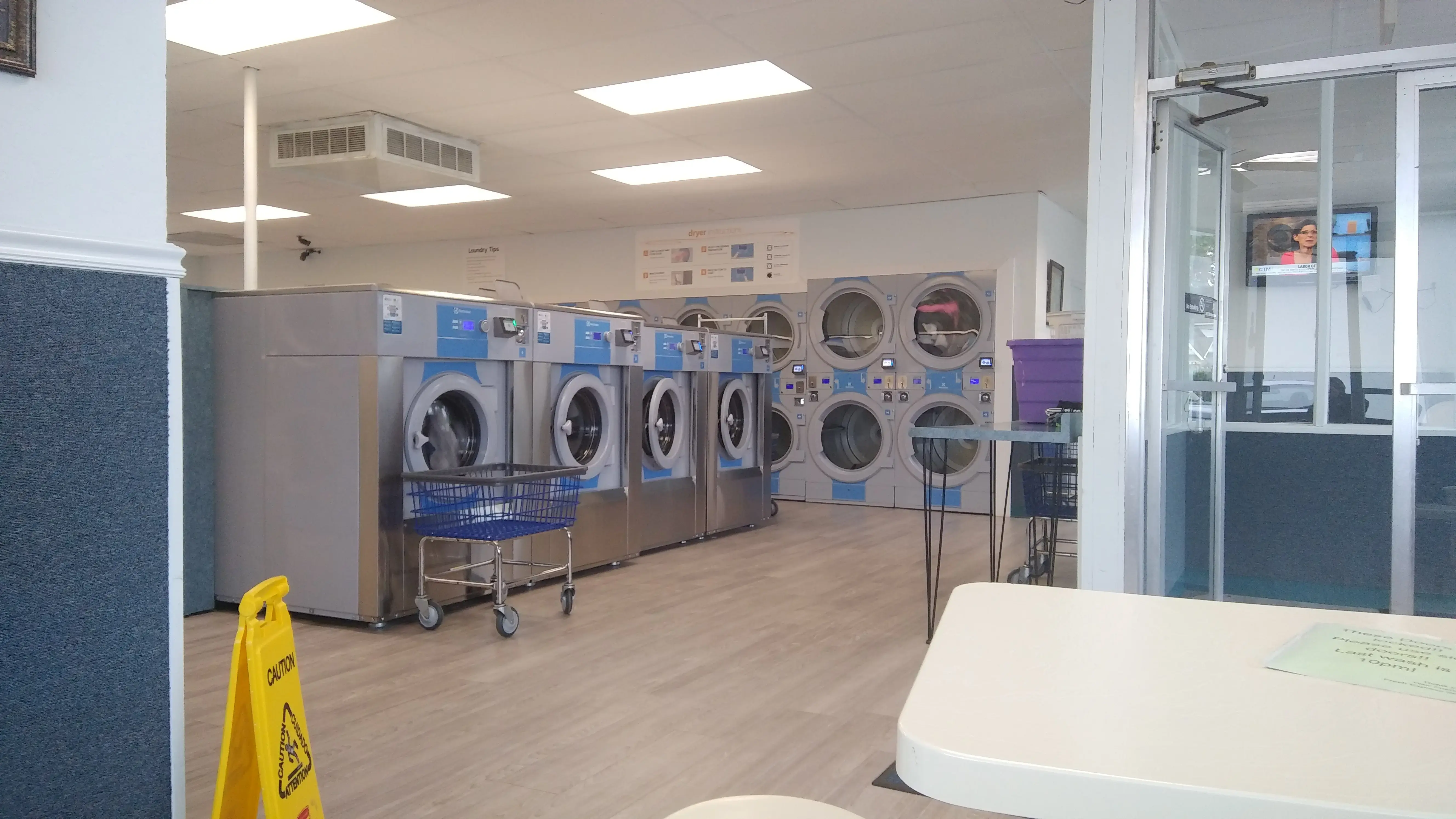 Fresh Express Laundry Services - Image 12