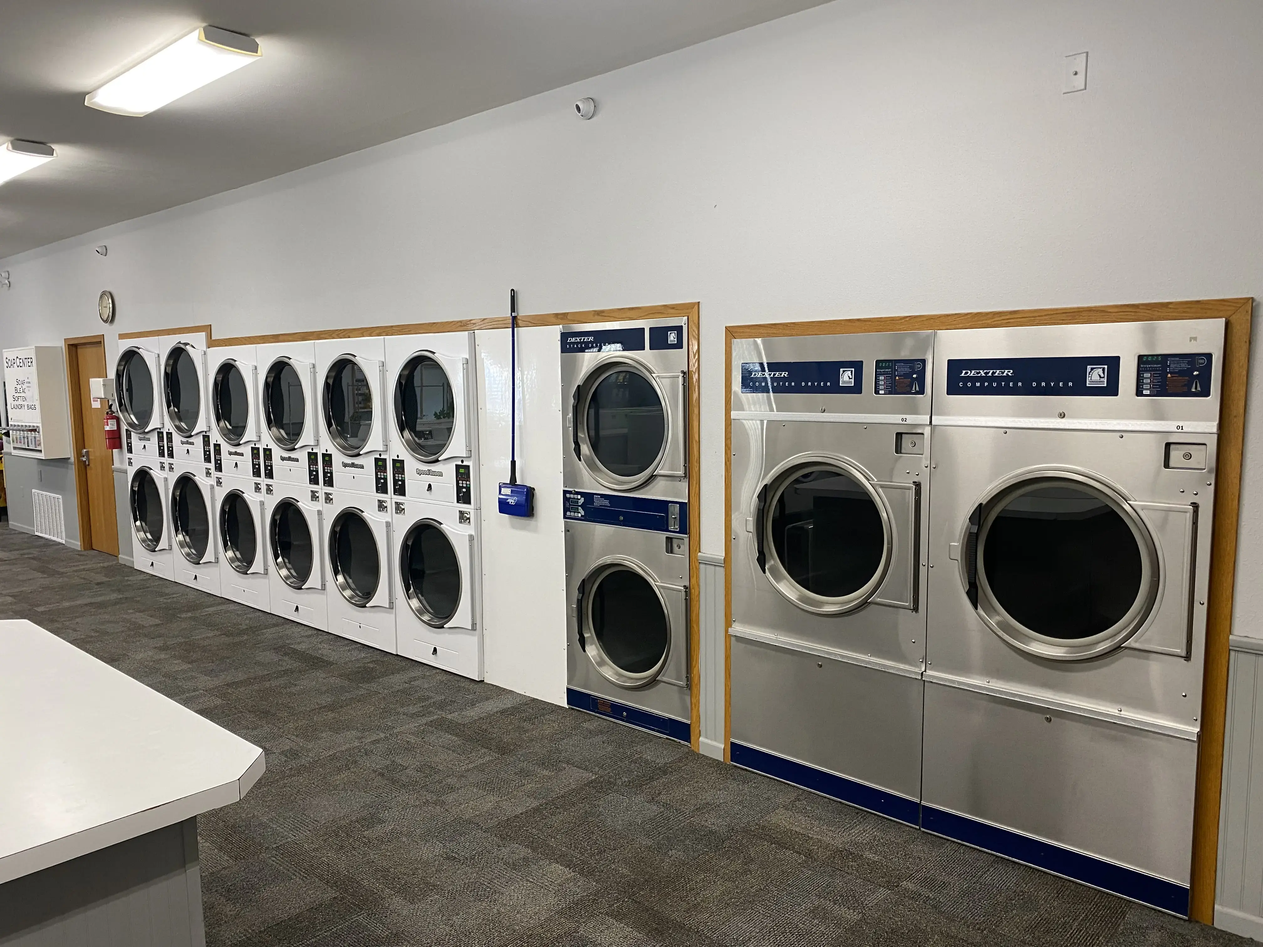 Fresh Fits Laundromat thumbnail 13
