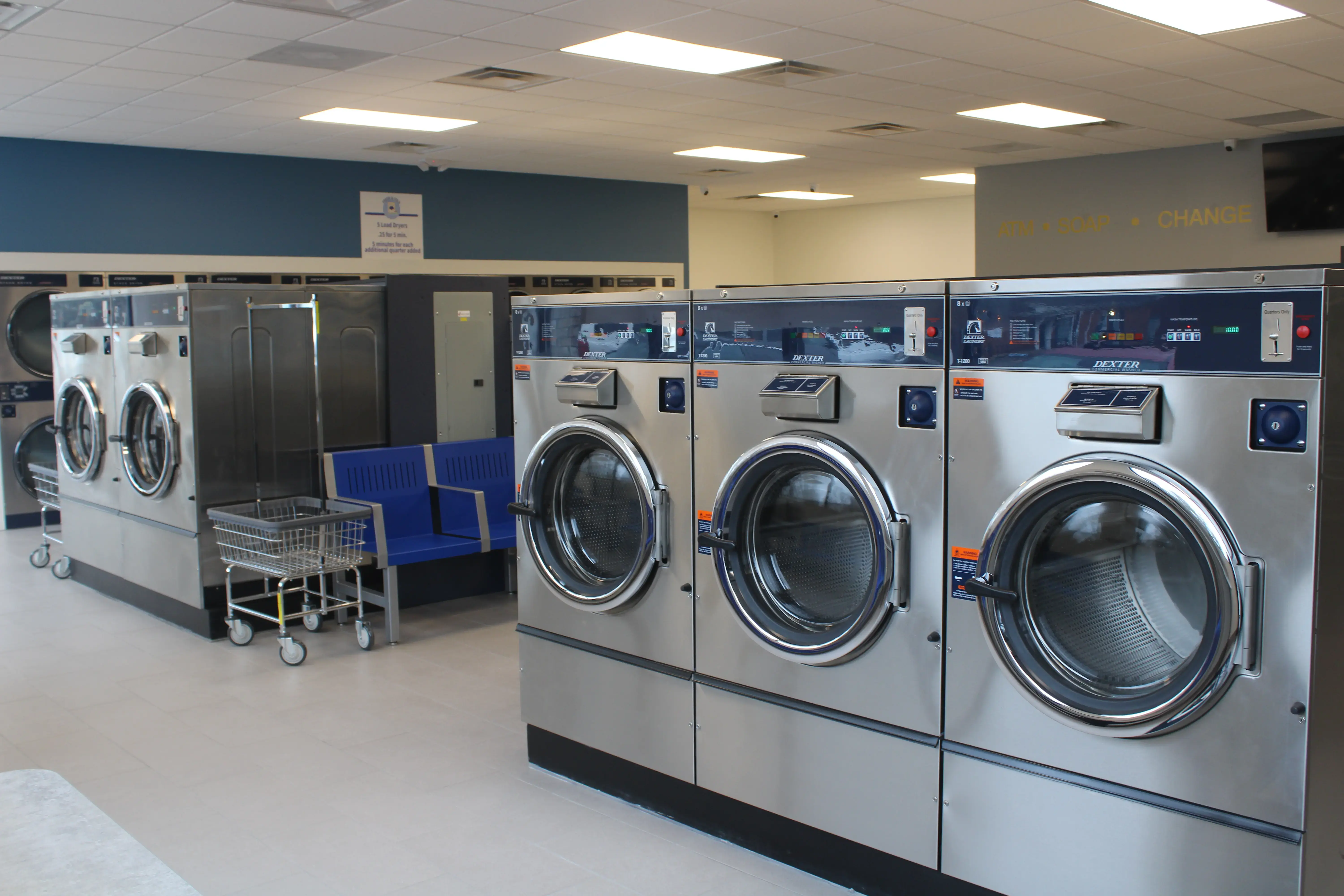 Fresh & Fold Laundromat thumbnail 7