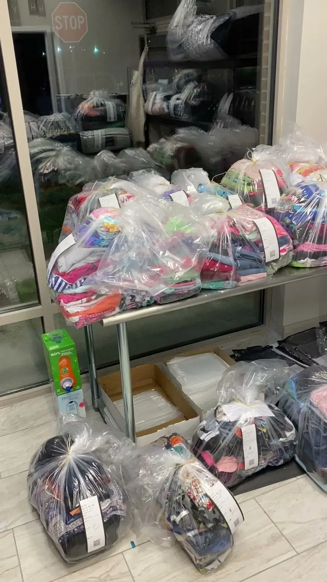 Fresh Folded Laundry thumbnail 8