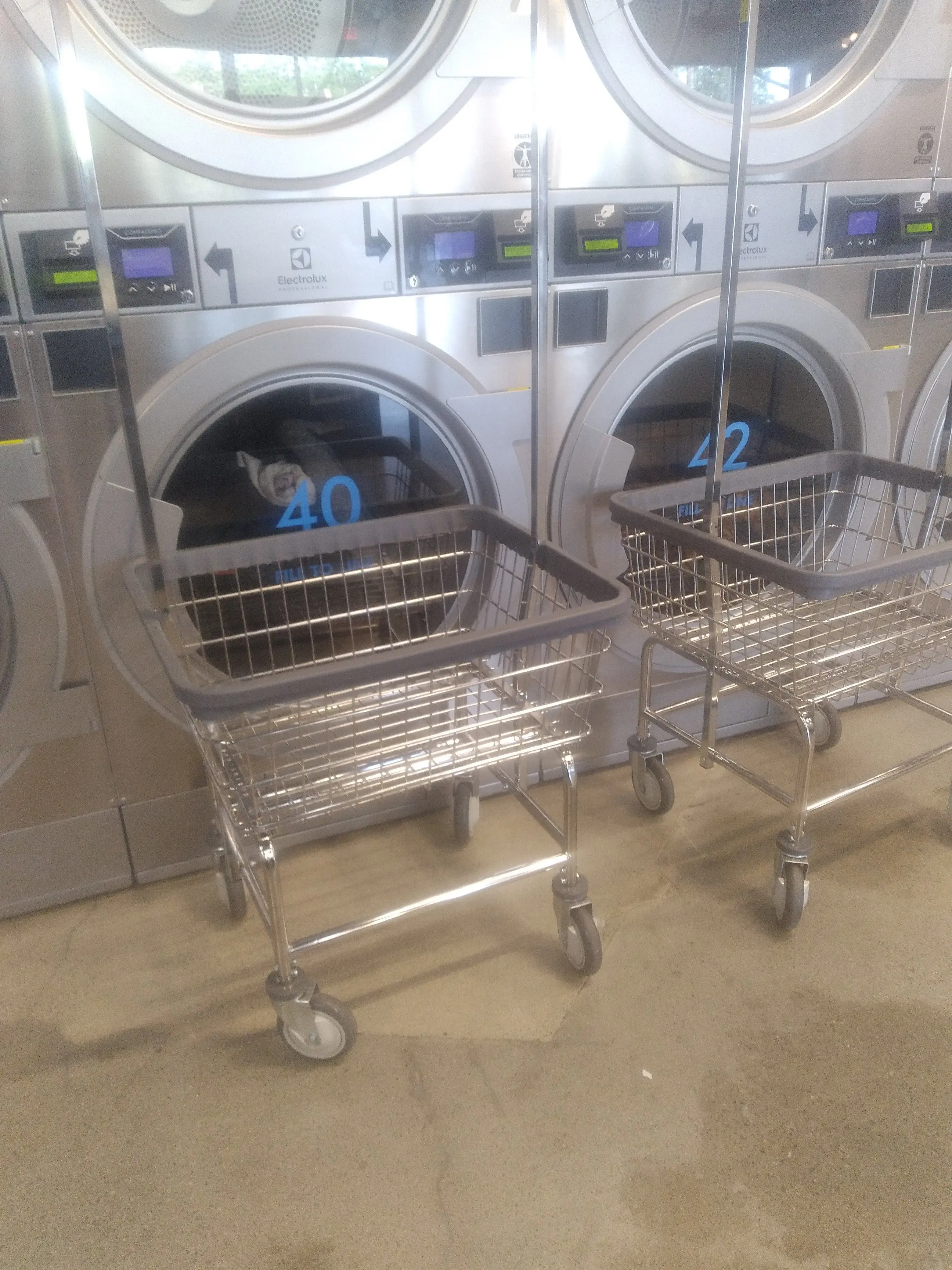 Fresh Folds Laundry thumbnail 5