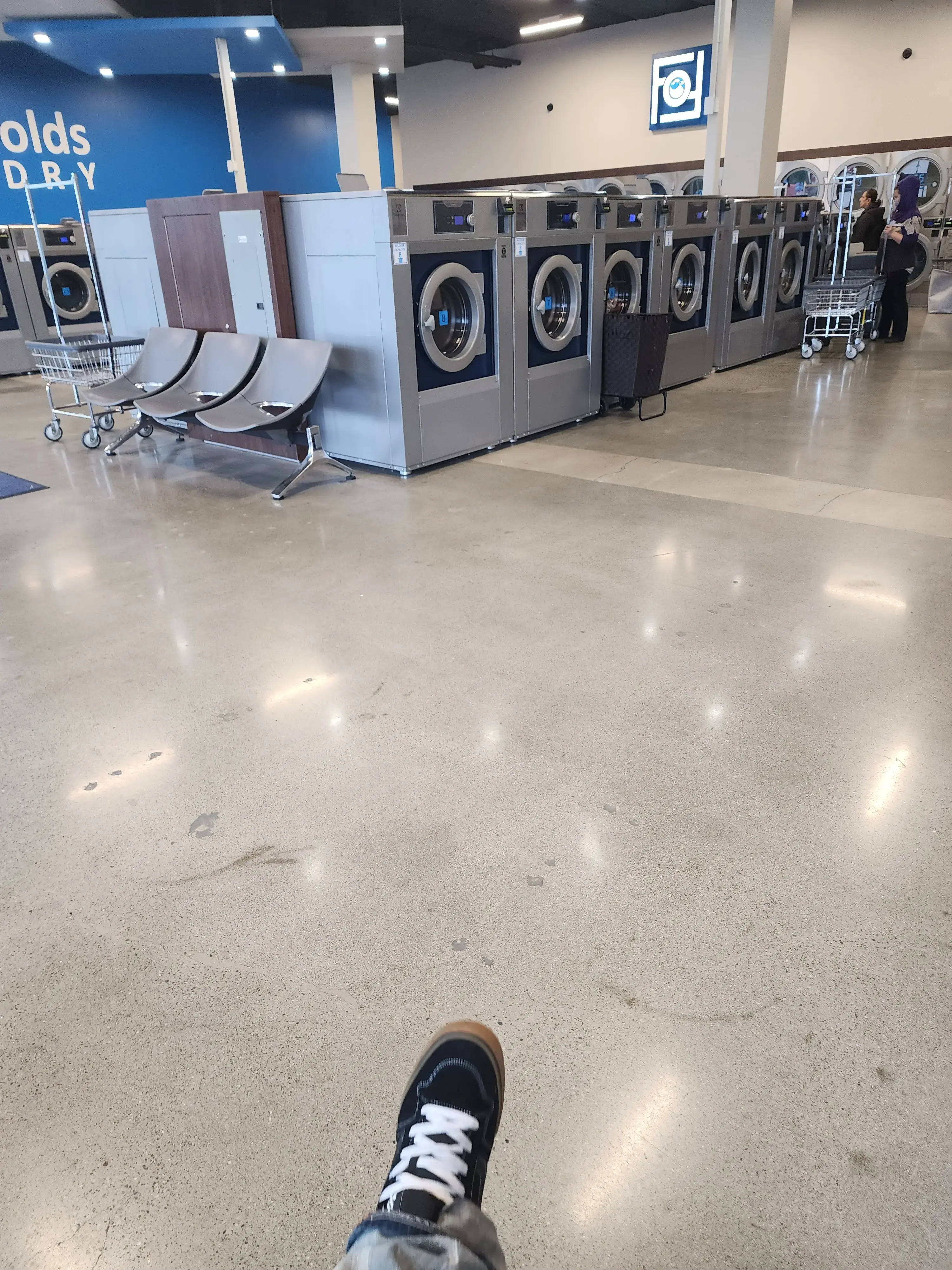 Fresh Folds Laundry thumbnail 10