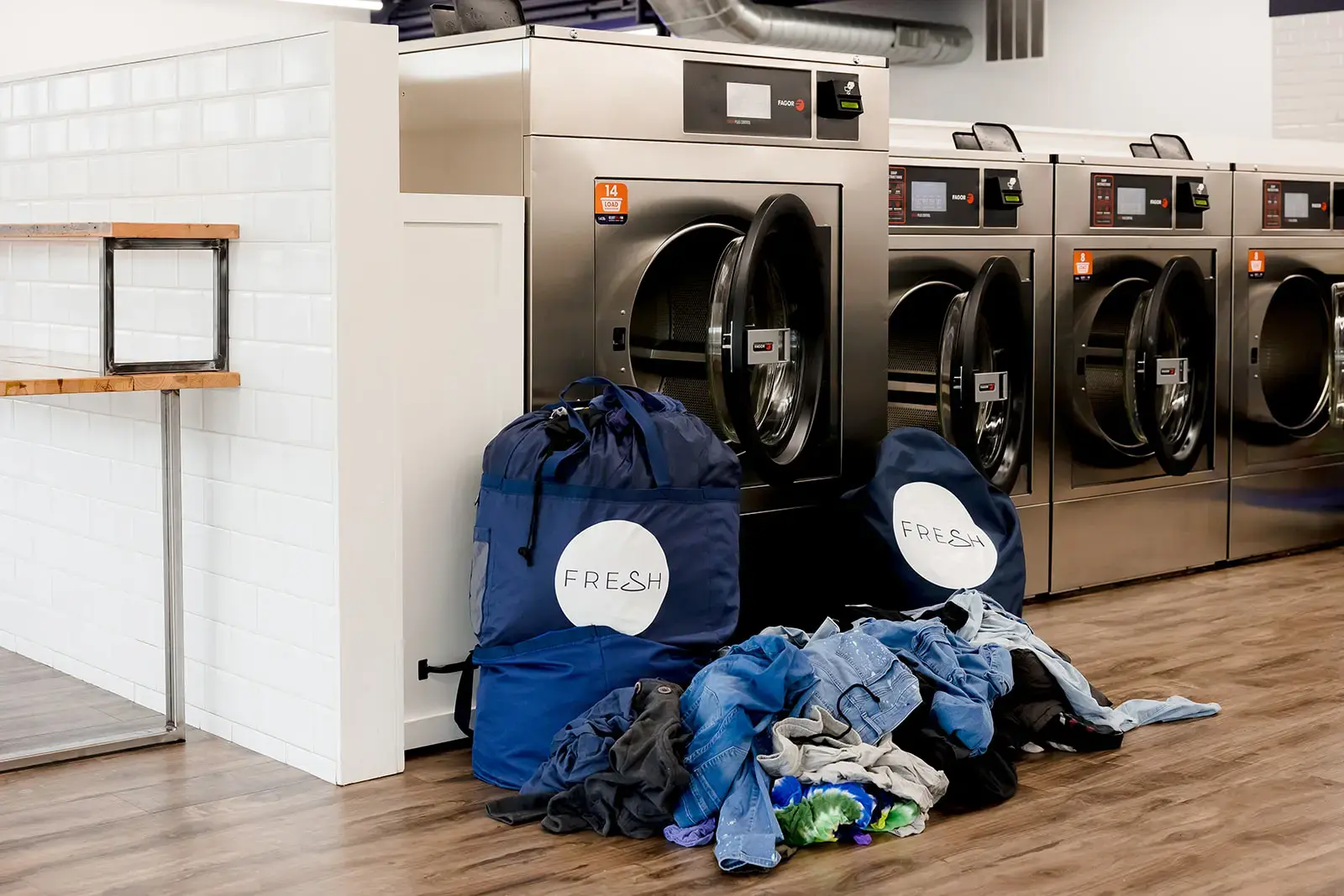 Fresh Laundromat - Image 10