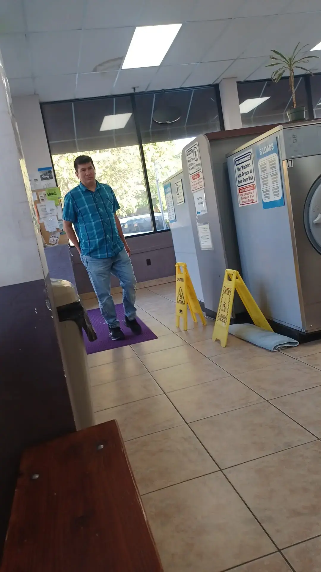 Fresh Laundromat thumbnail 5