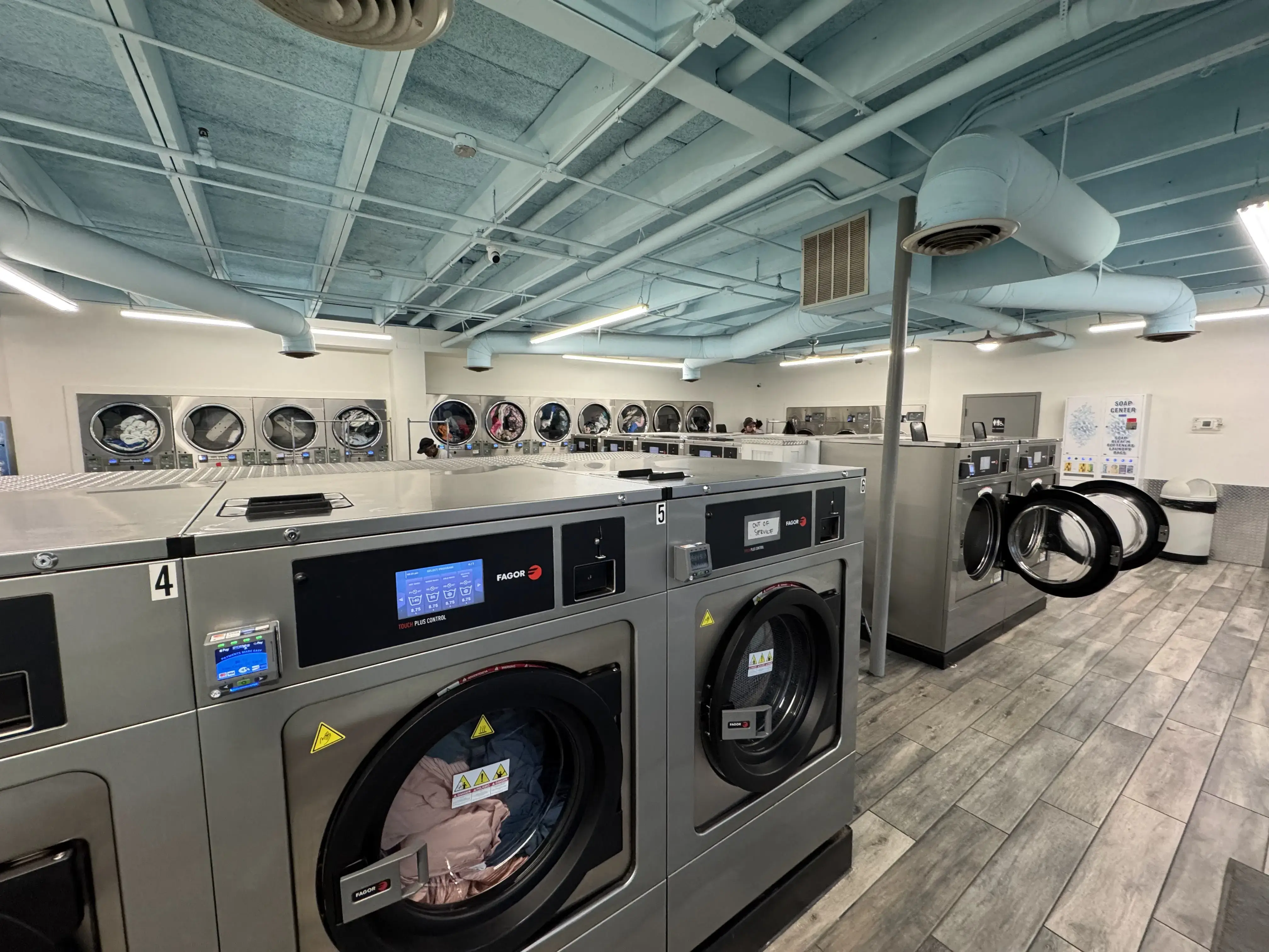 Fresh Laundry | 2498 Spring Road - Image 2