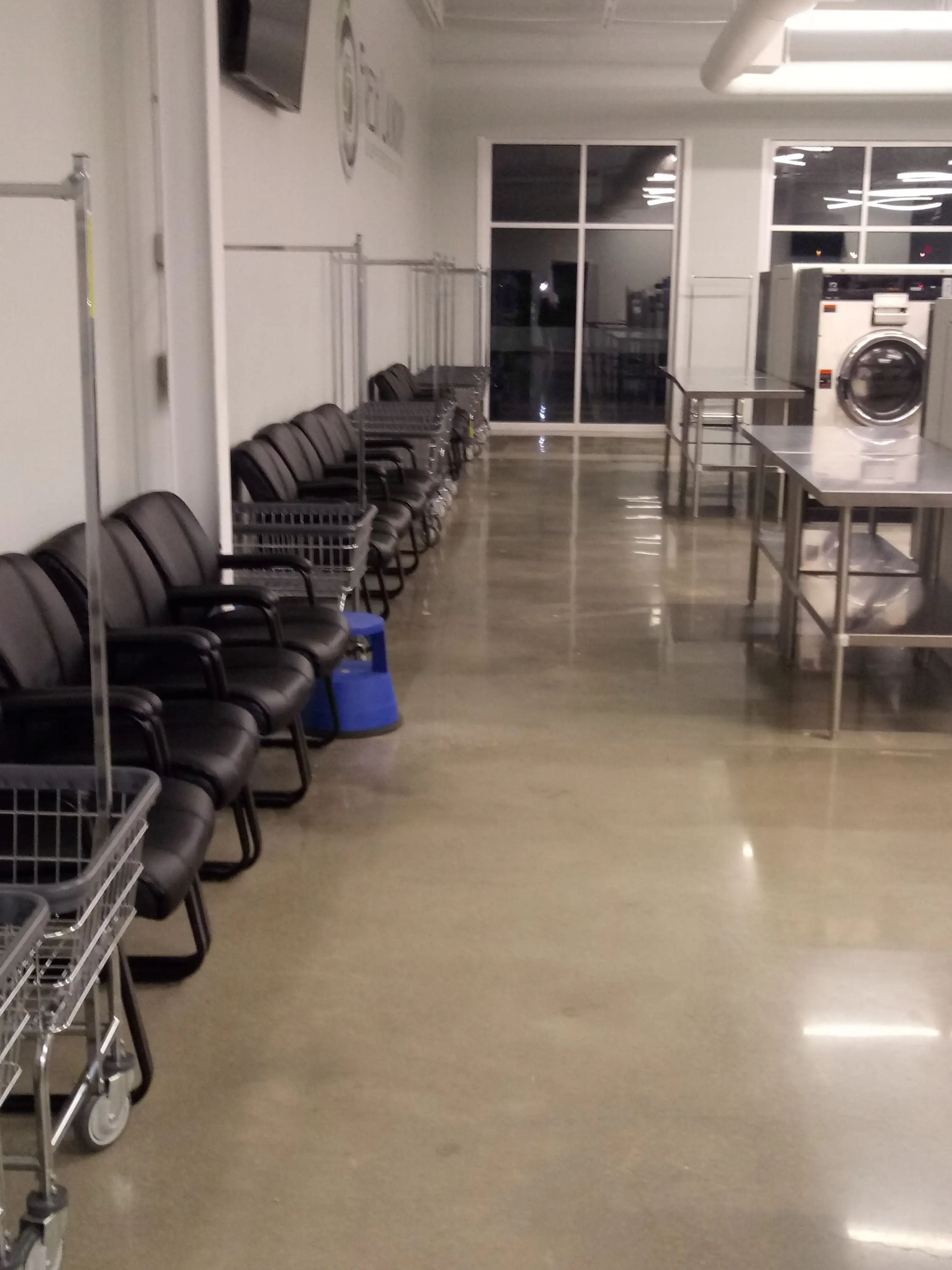Fresh Laundry Supercenter thumbnail 4