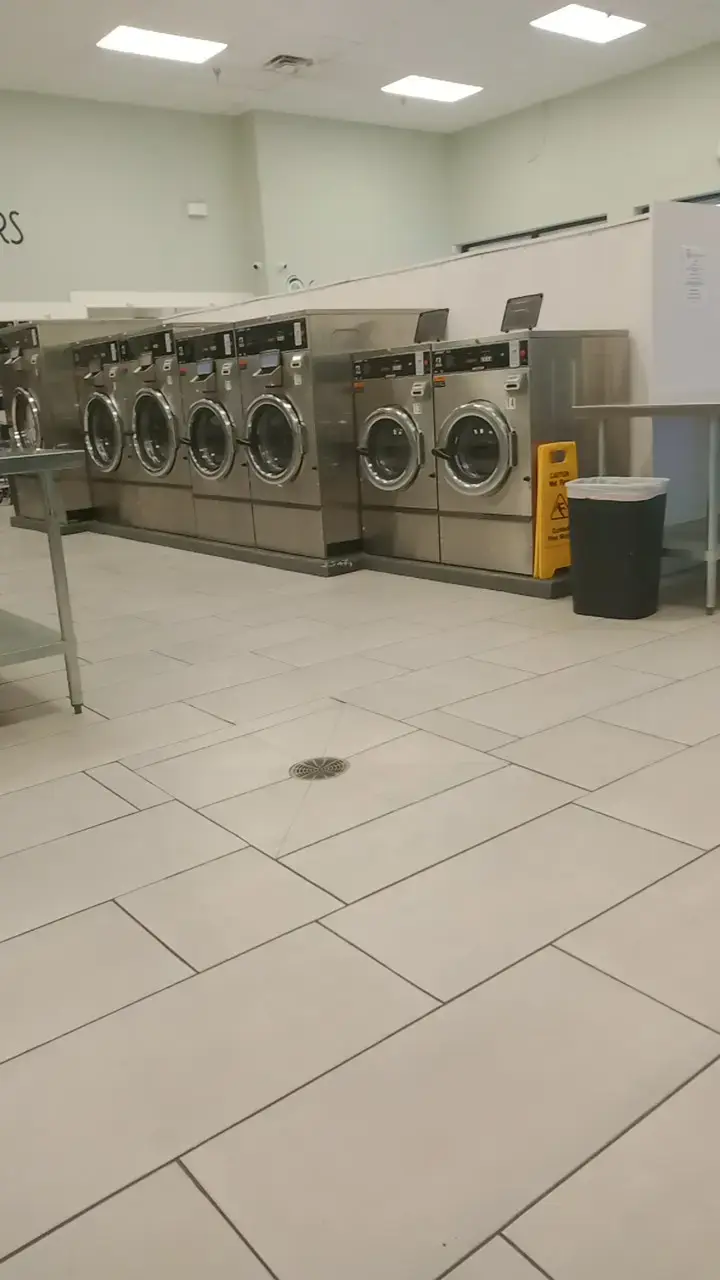 Fresh Laundry Supercenter JAX thumbnail 18