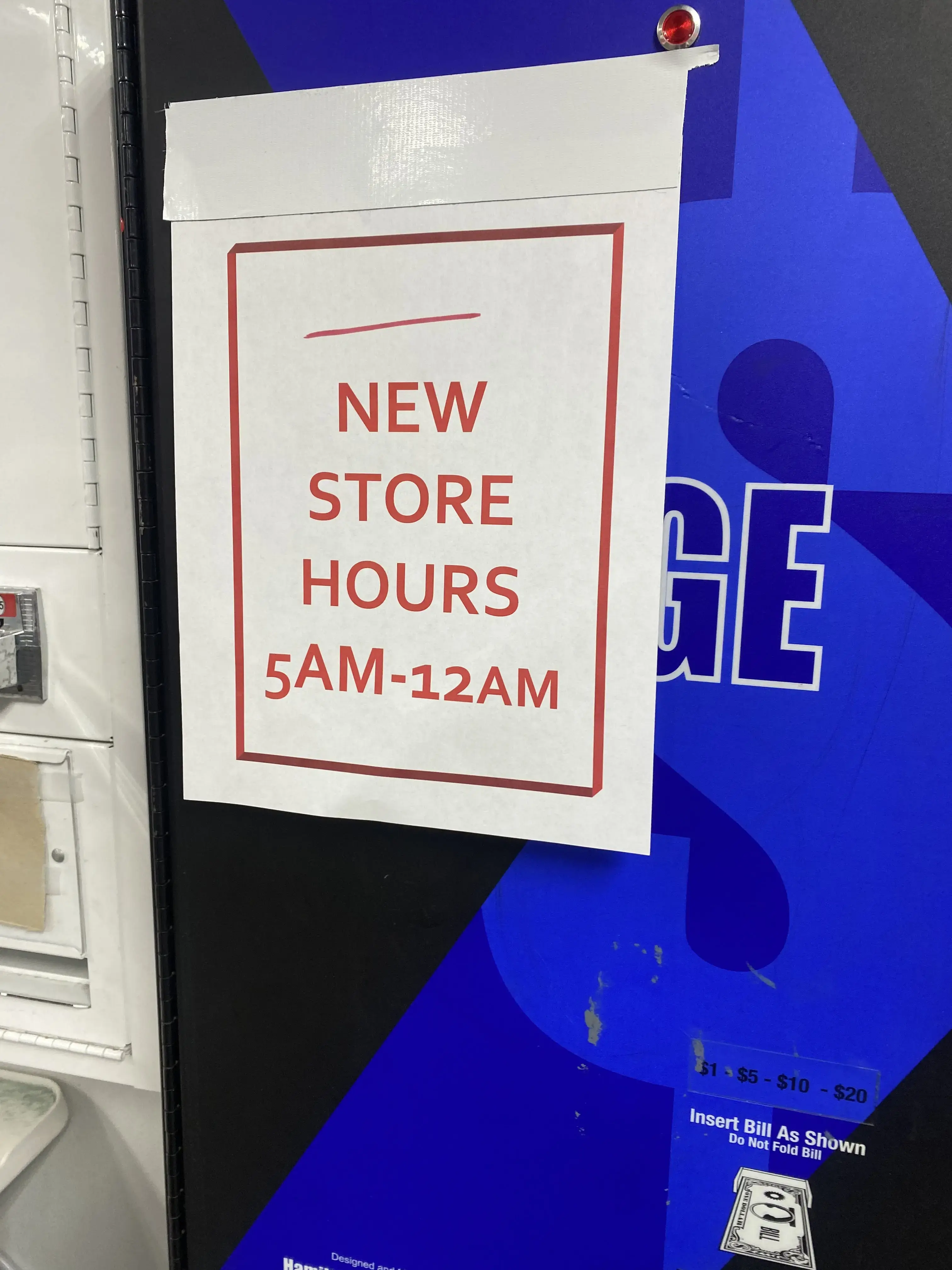 Fresh Meadows Laundromat thumbnail 14