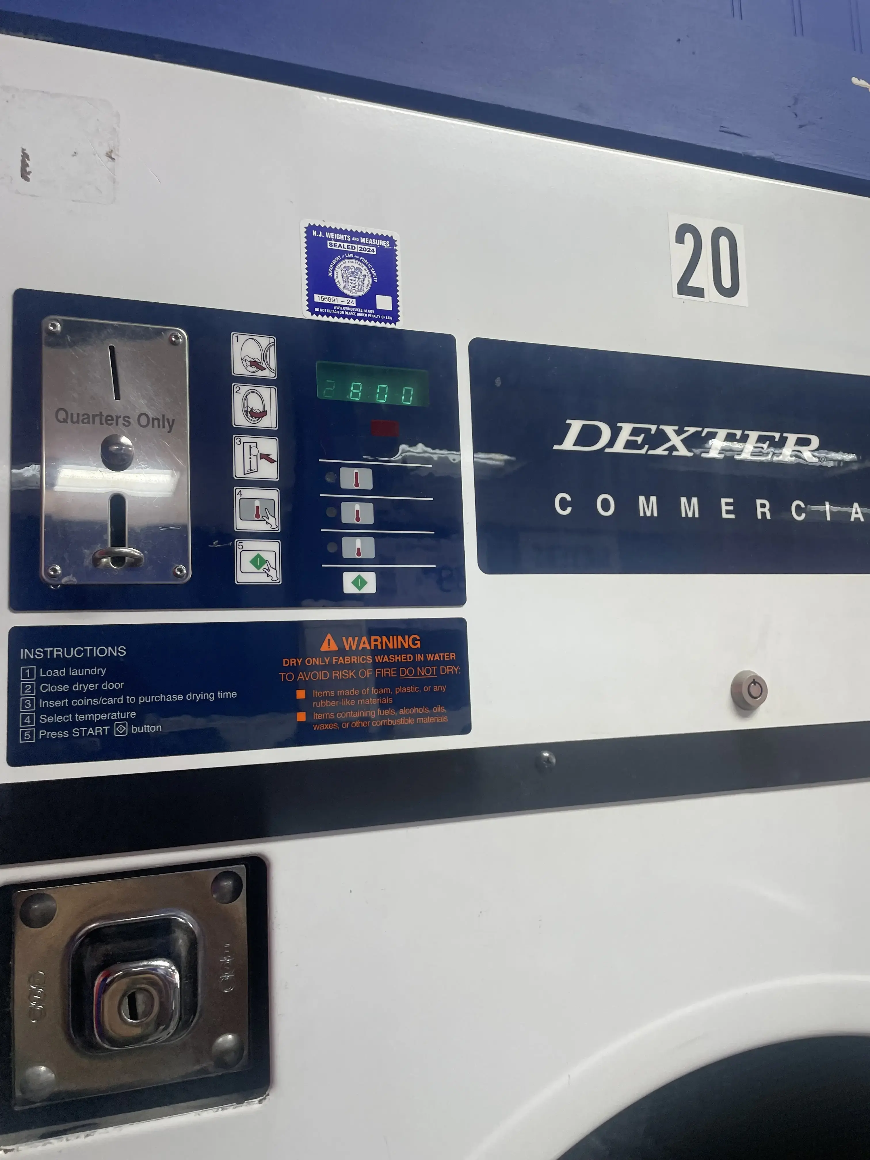 Fresh Meadows Laundromat thumbnail 12