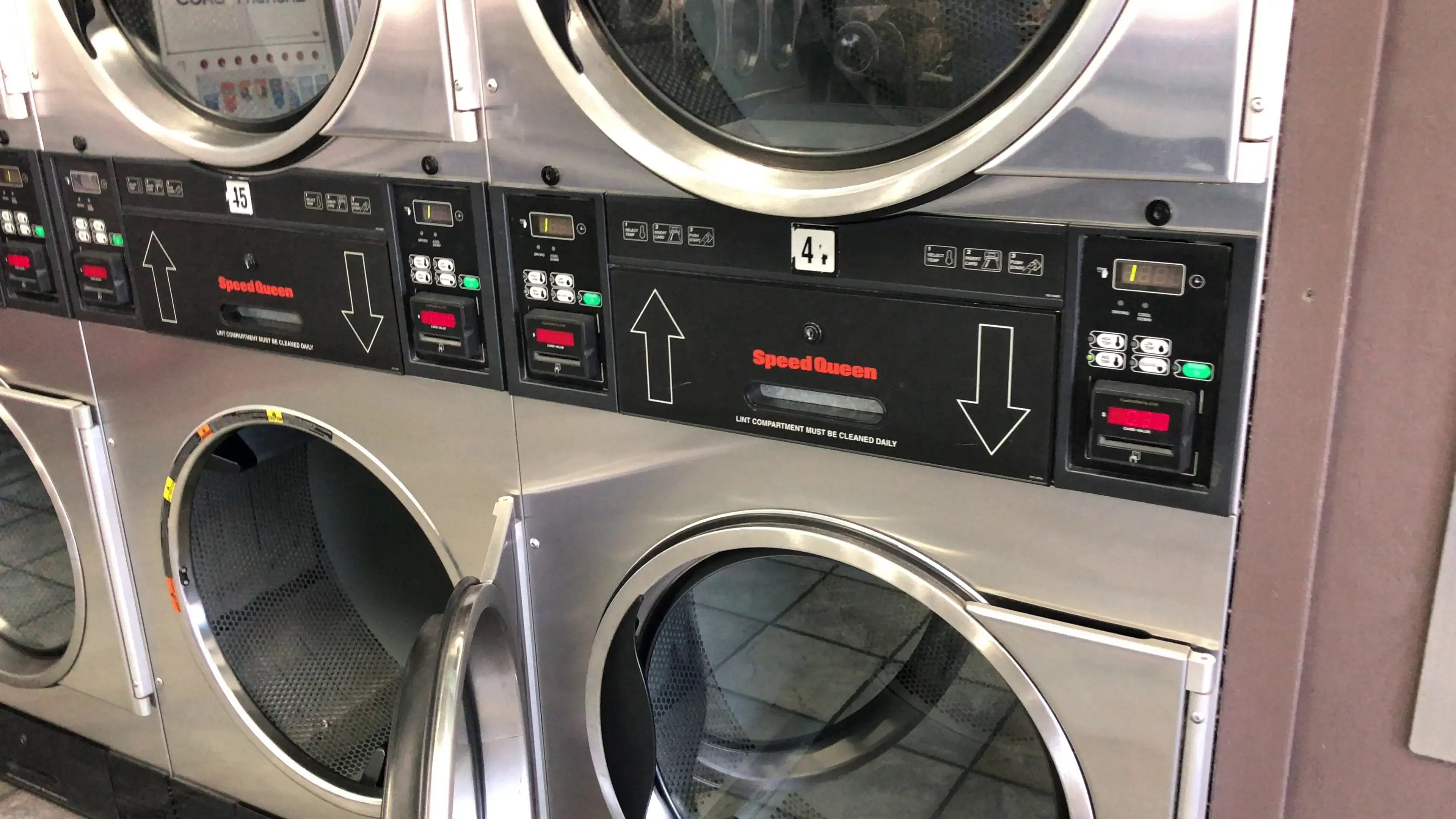 Fresh 'n Clean Laundromat & Wash and Fold - Image 2