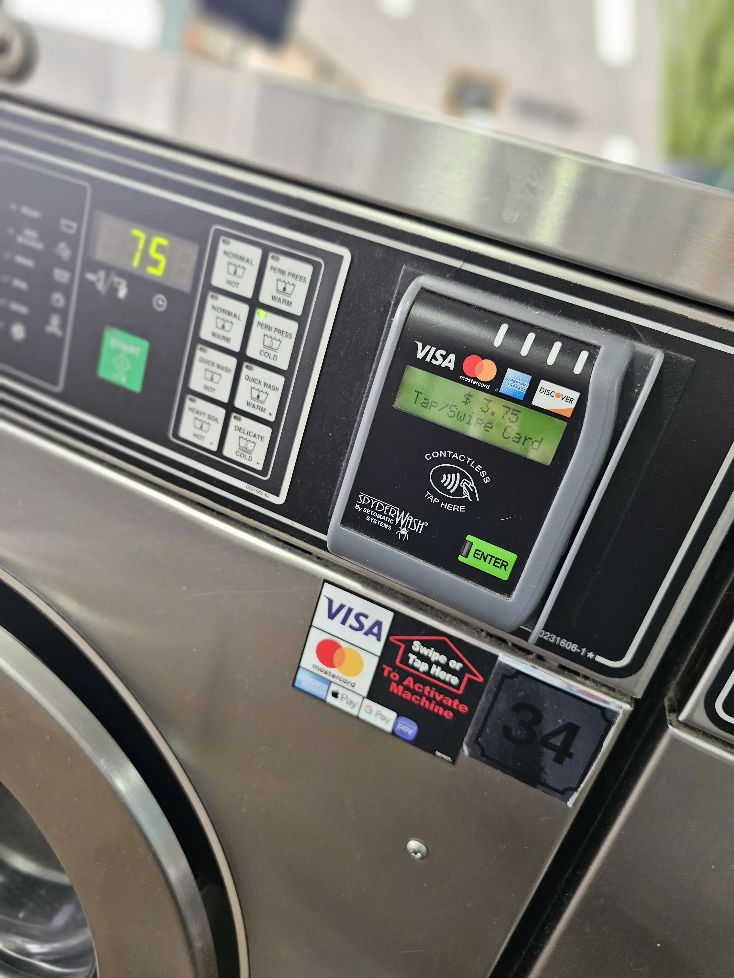 Fresh 'n Clean Laundromat & Wash and Fold - Image 4
