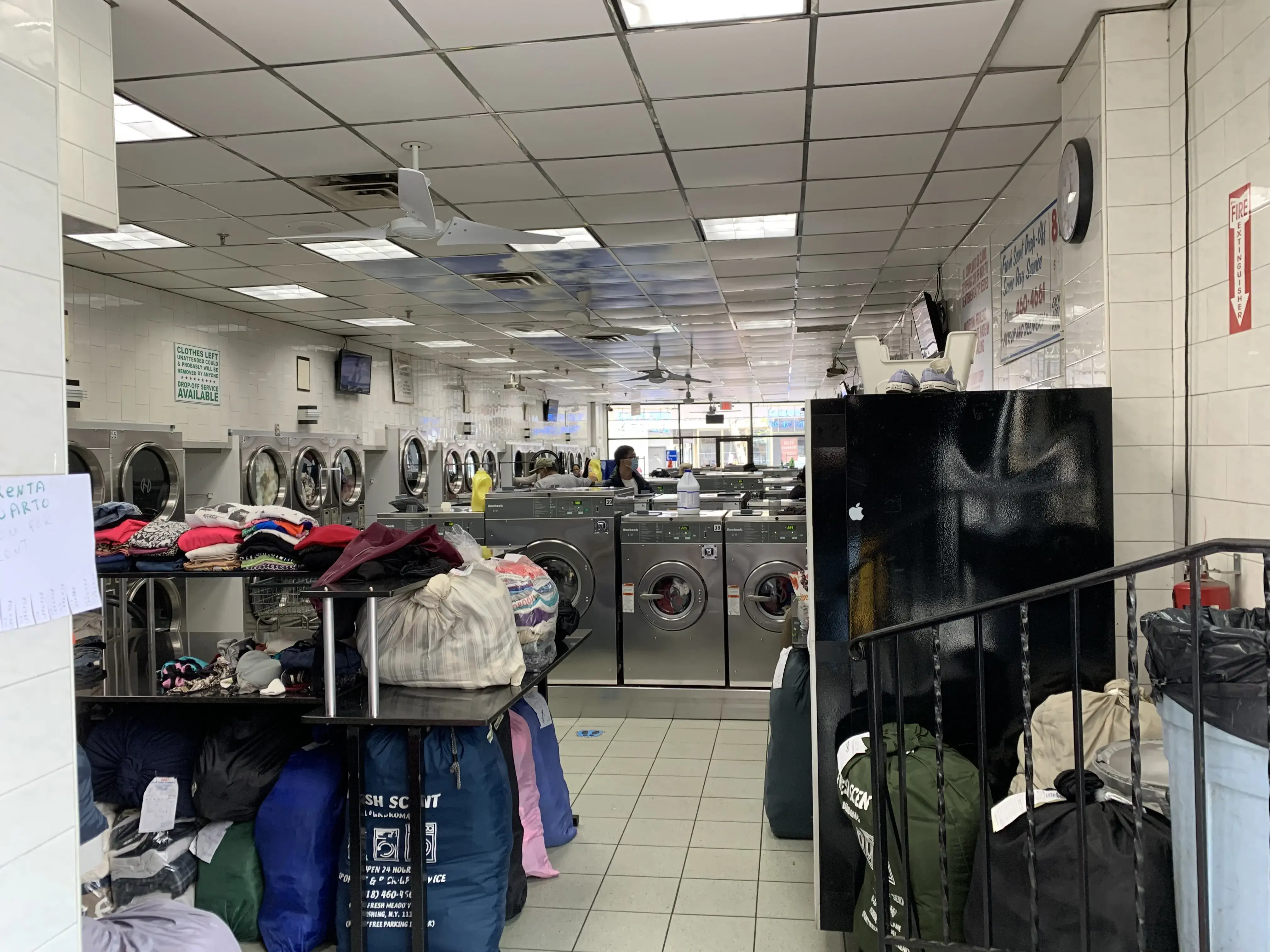 Fresh Scent Laundromat - Image 7