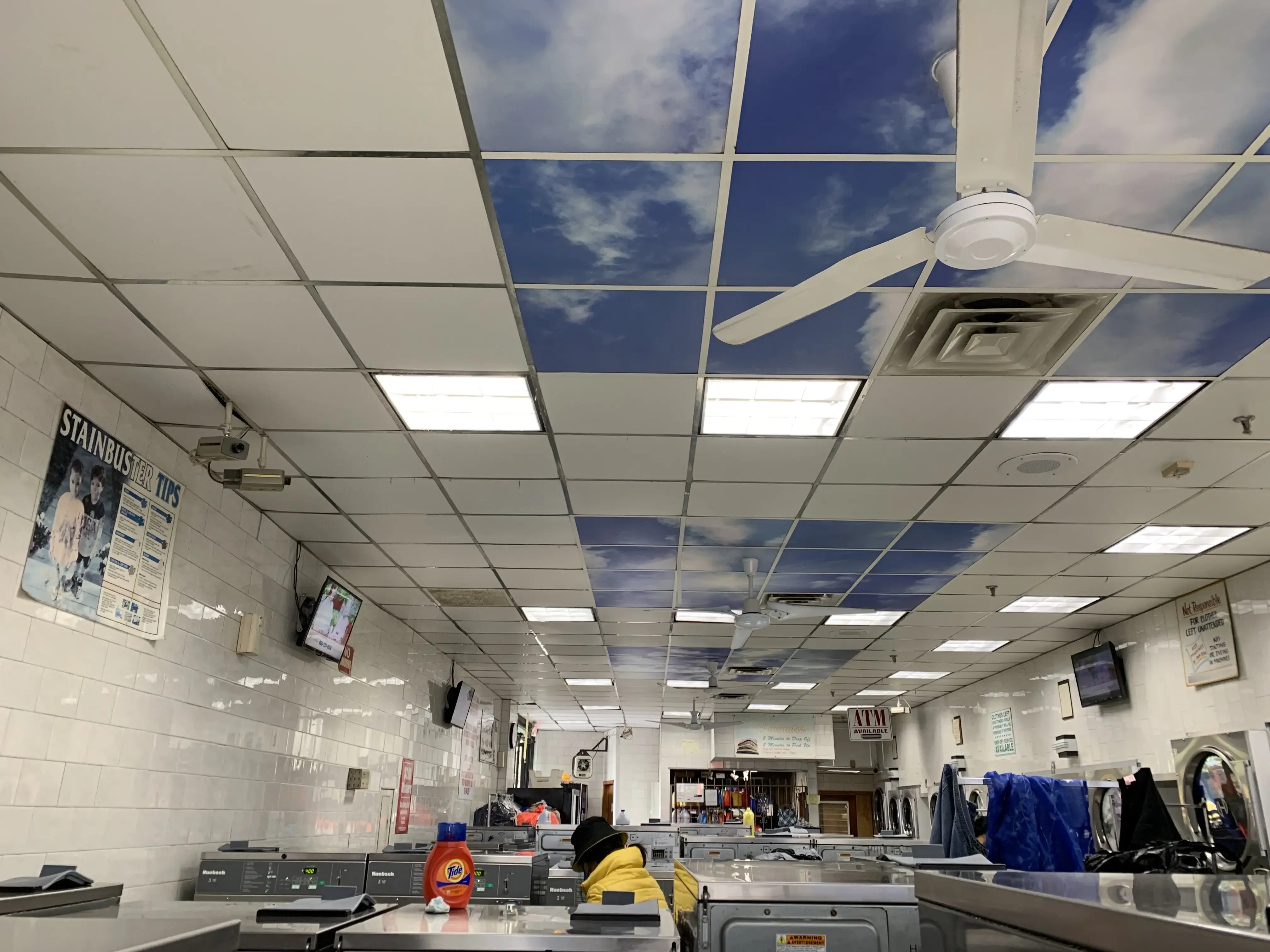 Fresh Scent Laundromat - Image 3