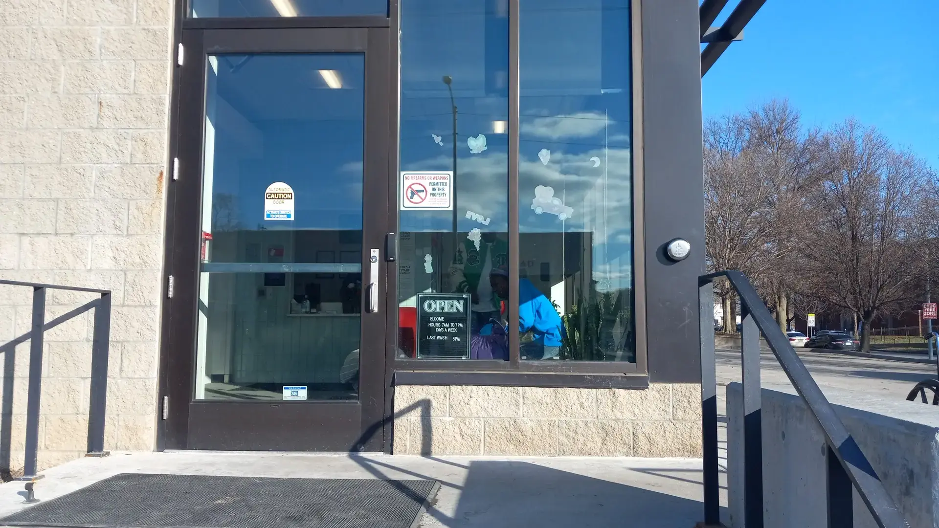 Fresh Start Laundromat thumbnail 11