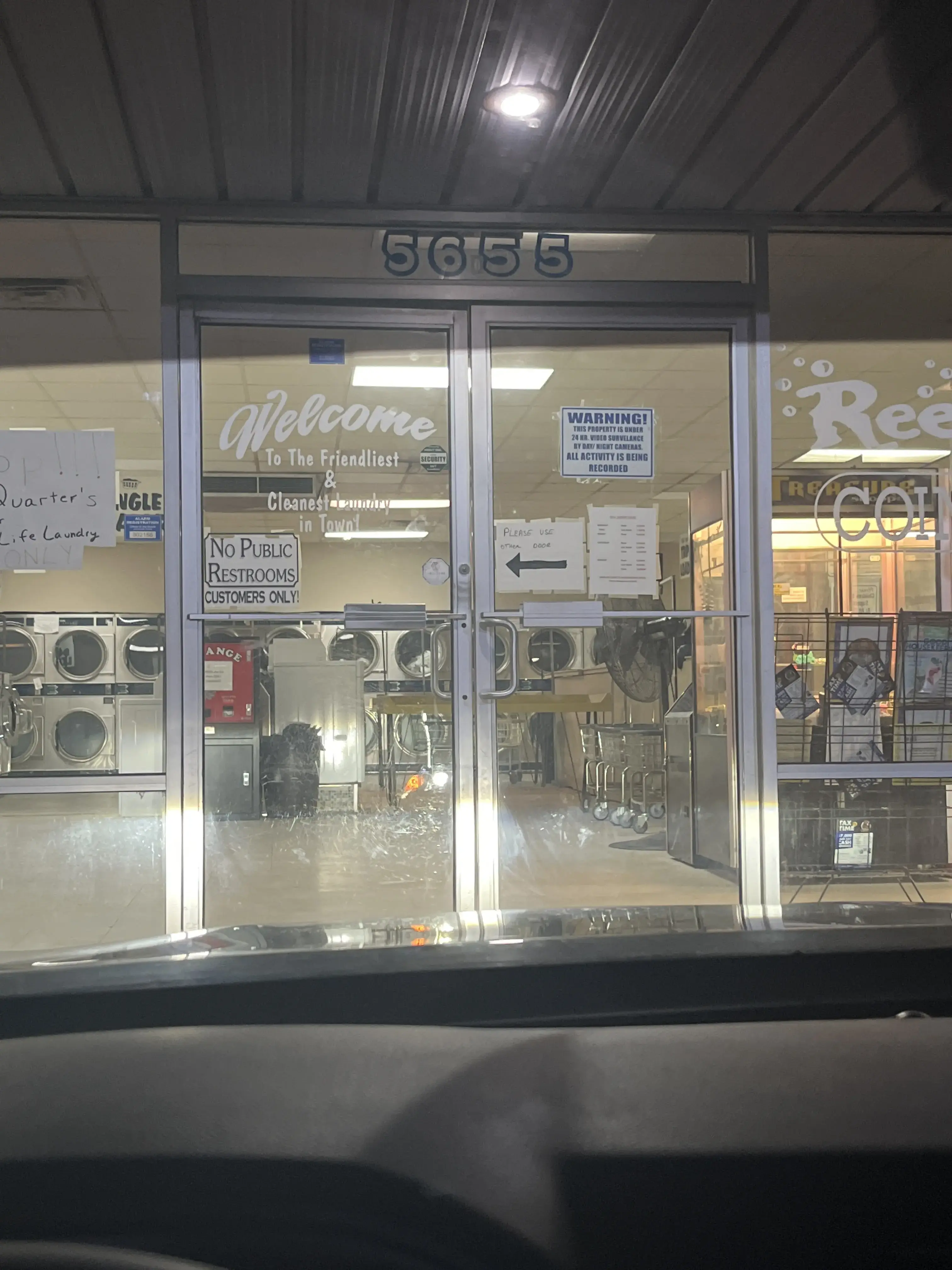 Fresh Wave Laundry - Image 17