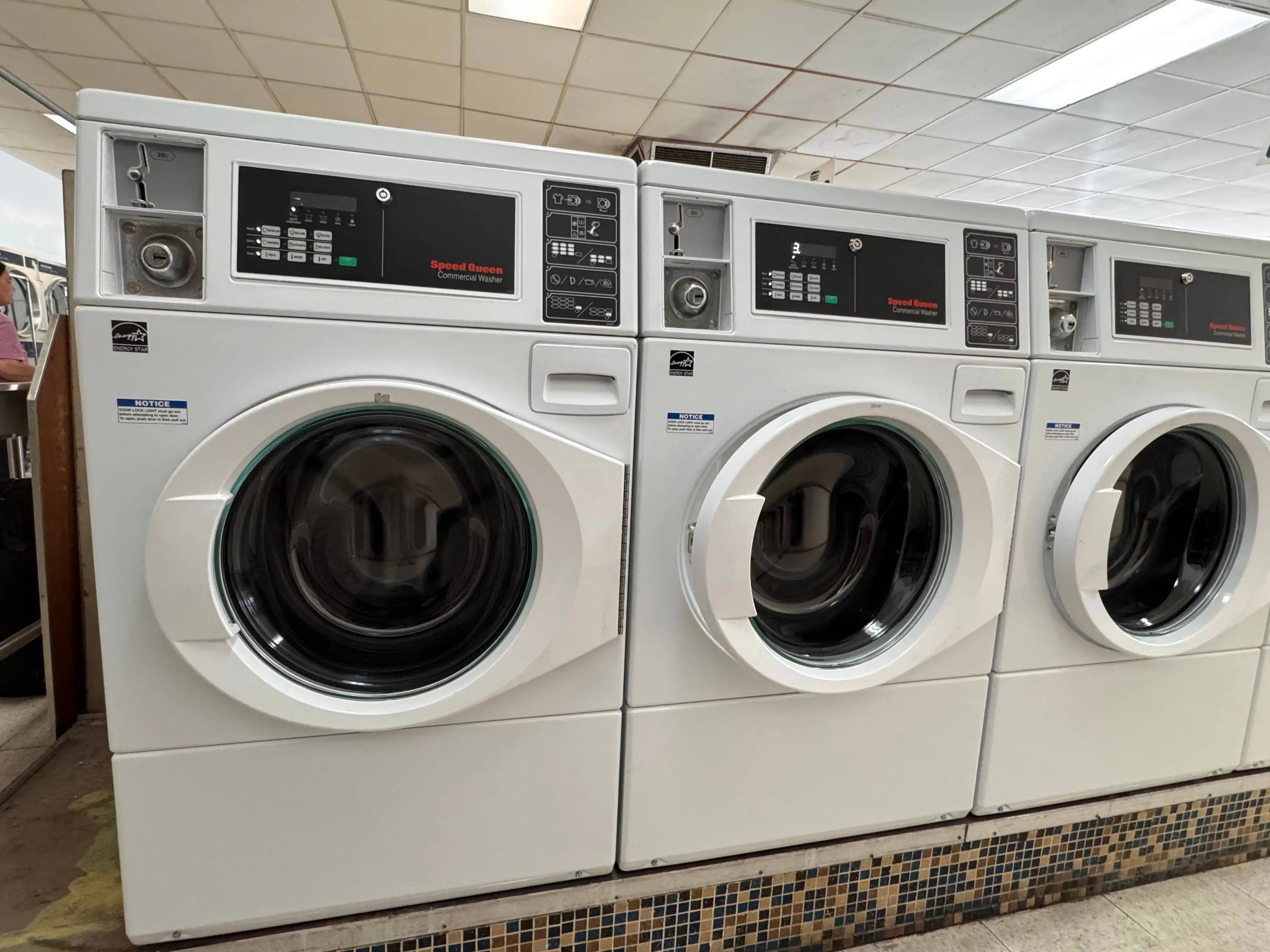 Fresh Wave Laundry - Image 1