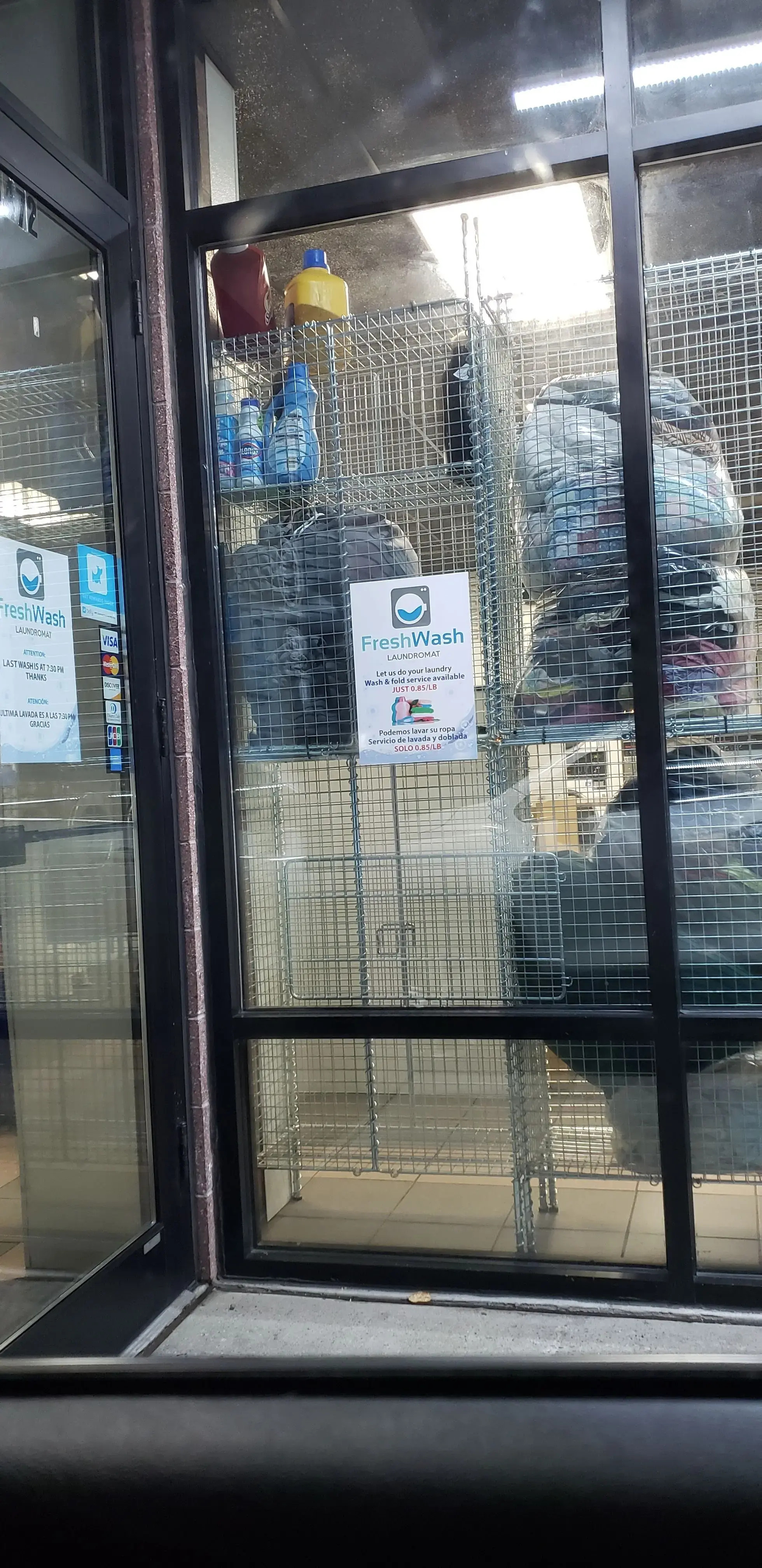Freshwash Laundromat thumbnail 13