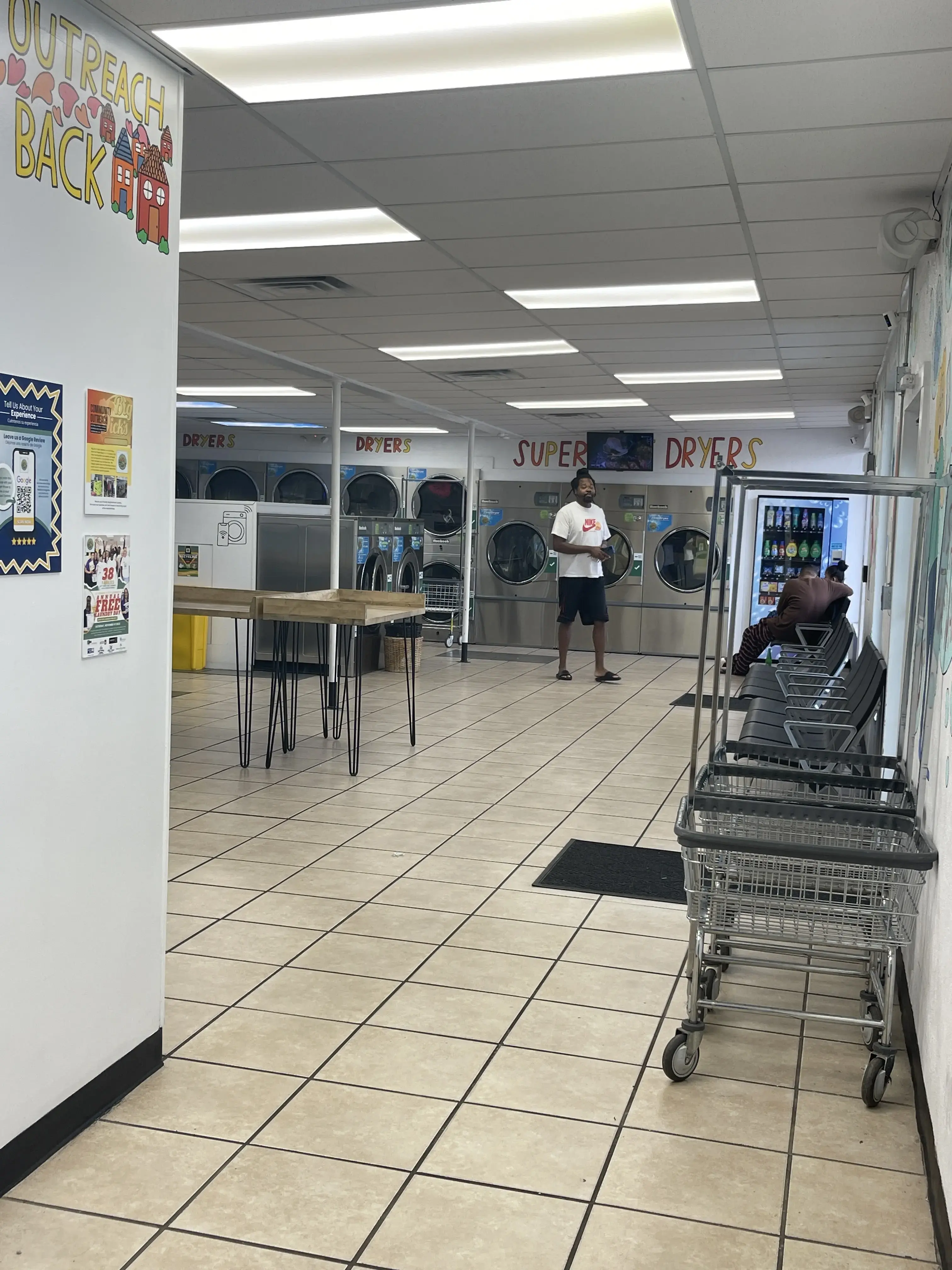 Friendly City Laundry thumbnail 12