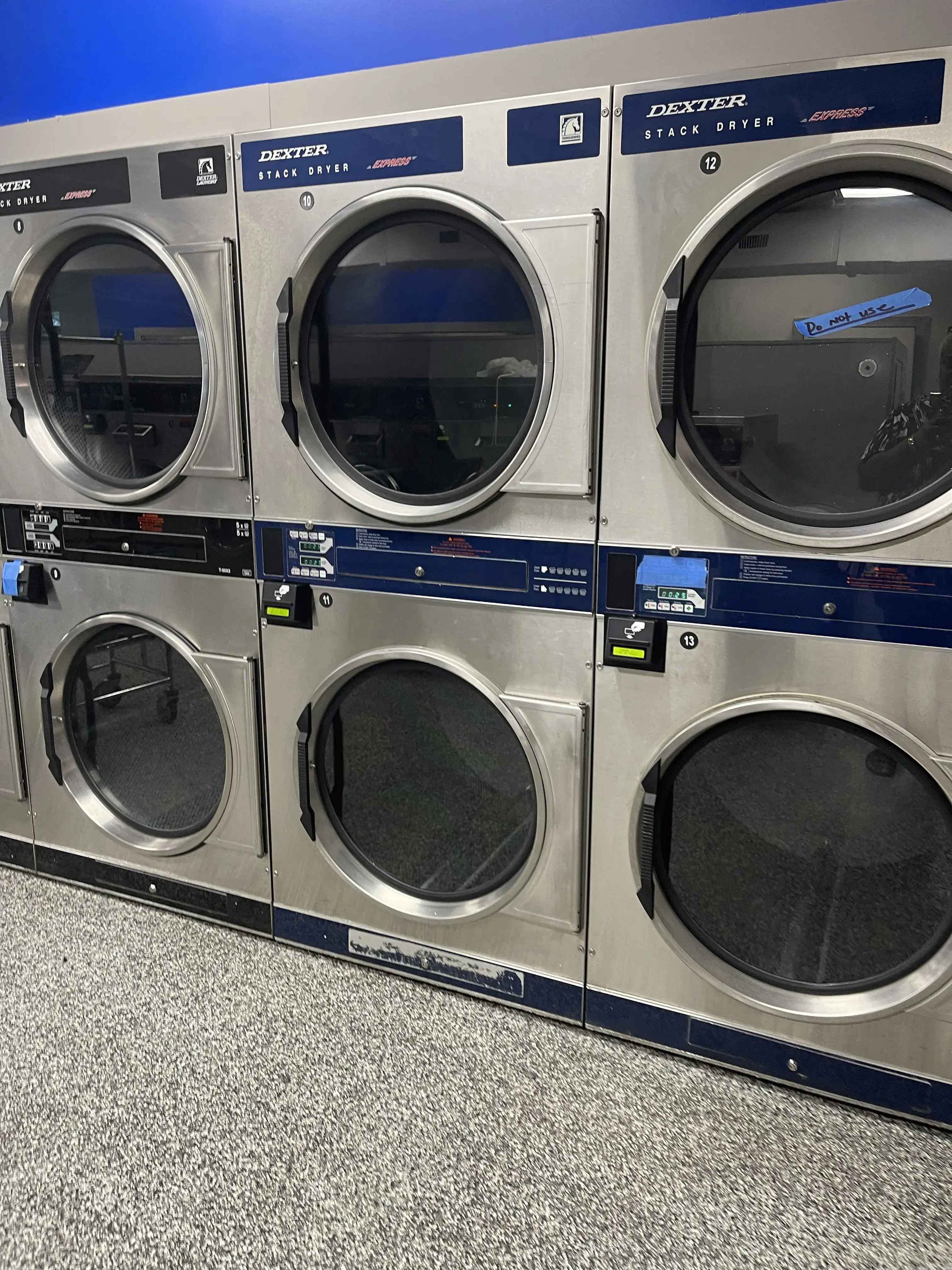 Friendly Laundry thumbnail 20