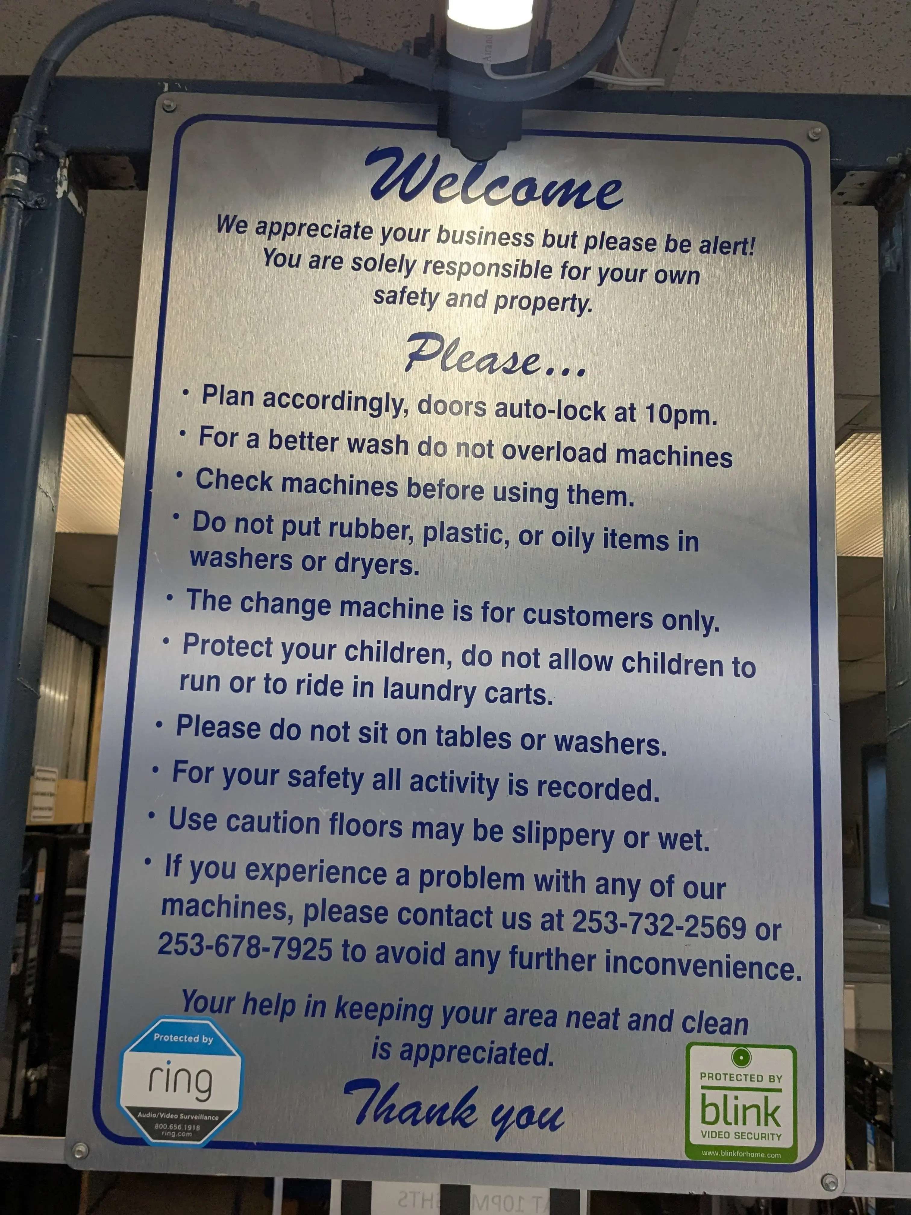 Friends Place Laundromat - Image 6