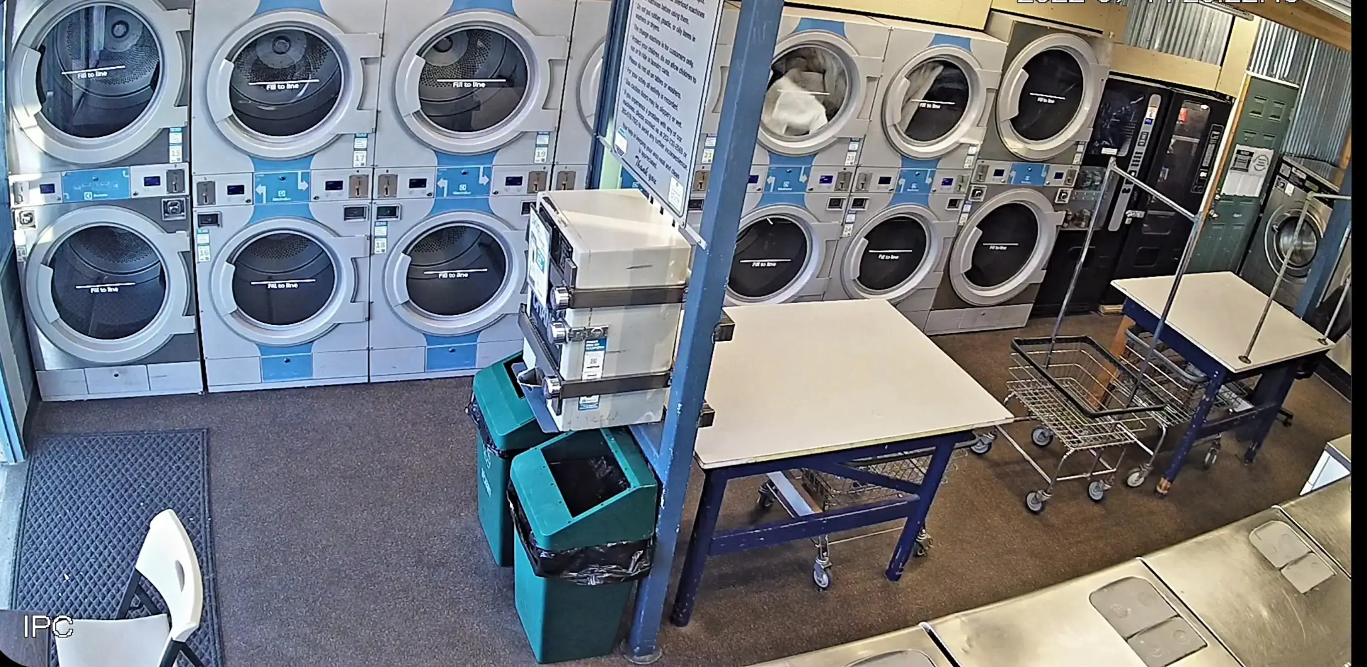 Friends Place Laundromat thumbnail 4