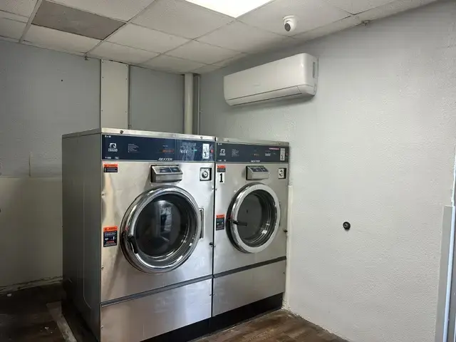 Frisco Wash n Dry - Image 7