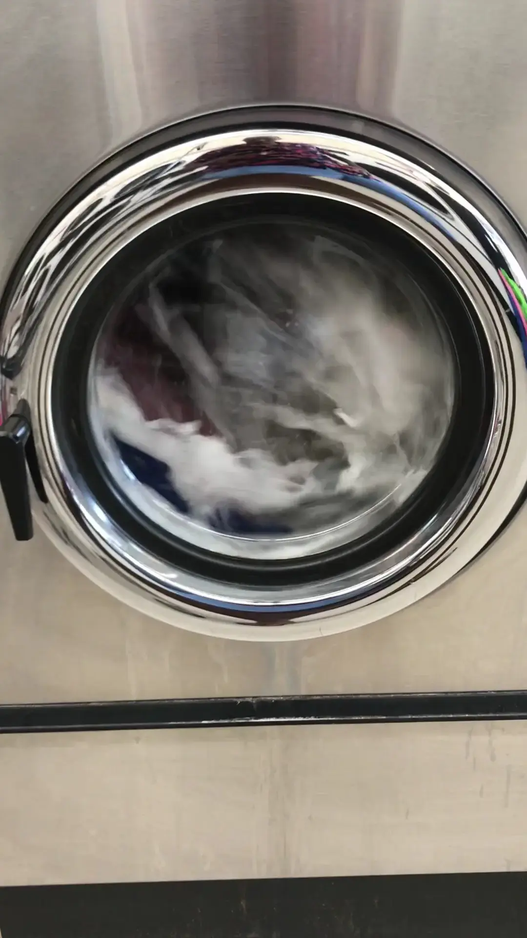 Front Beach Coin Laundry and Dry Cleaners thumbnail 10