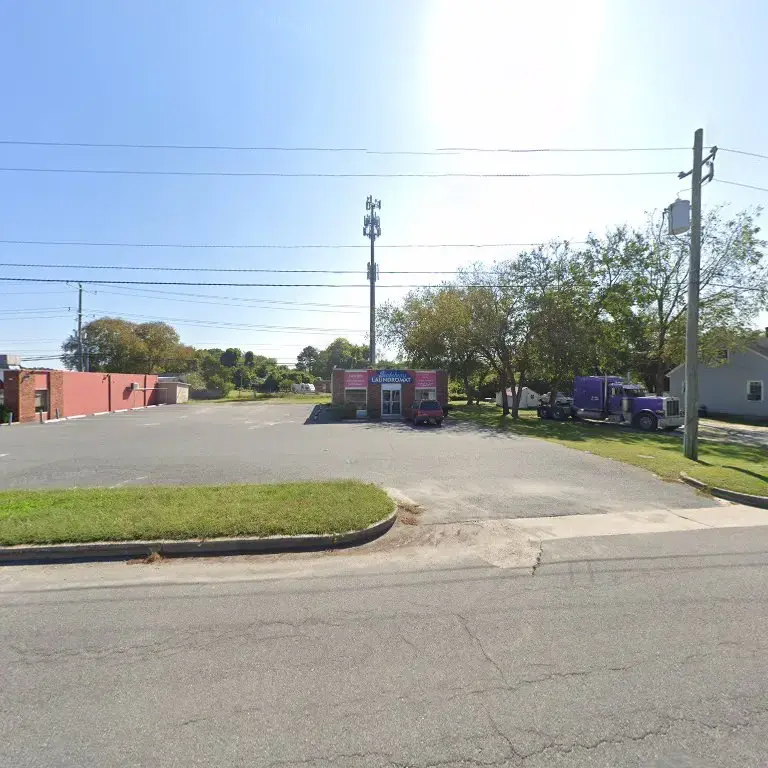 Fruitland Coin Op Laundry - Image 4