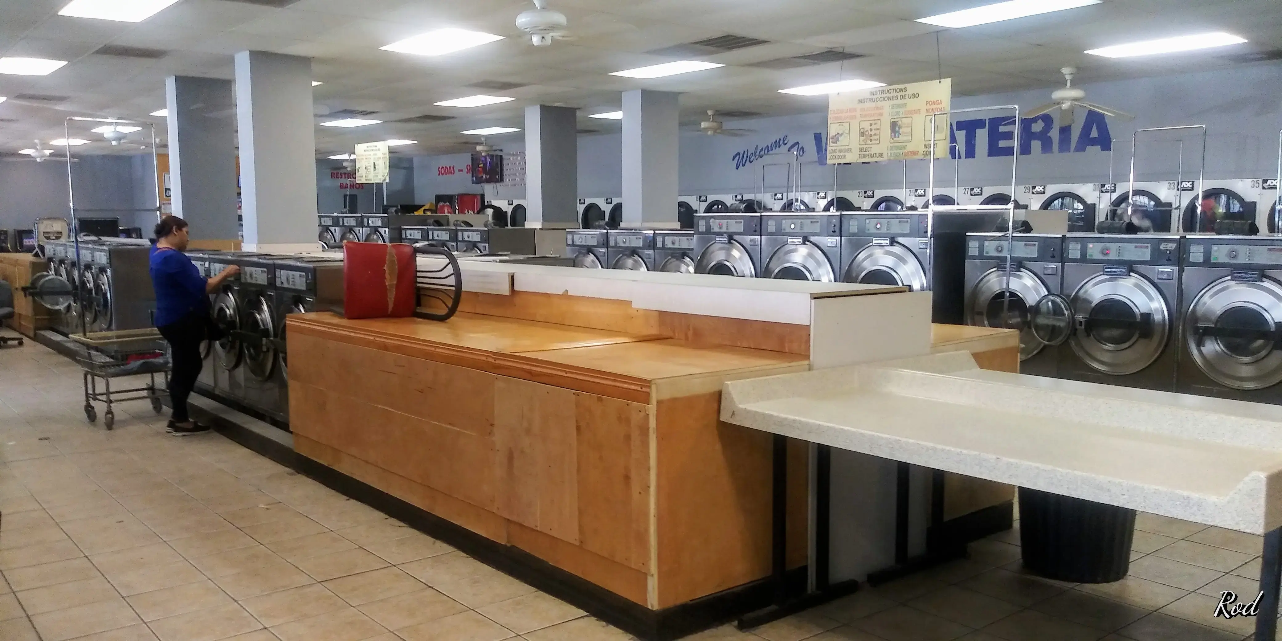Fulton Laundry thumbnail 9
