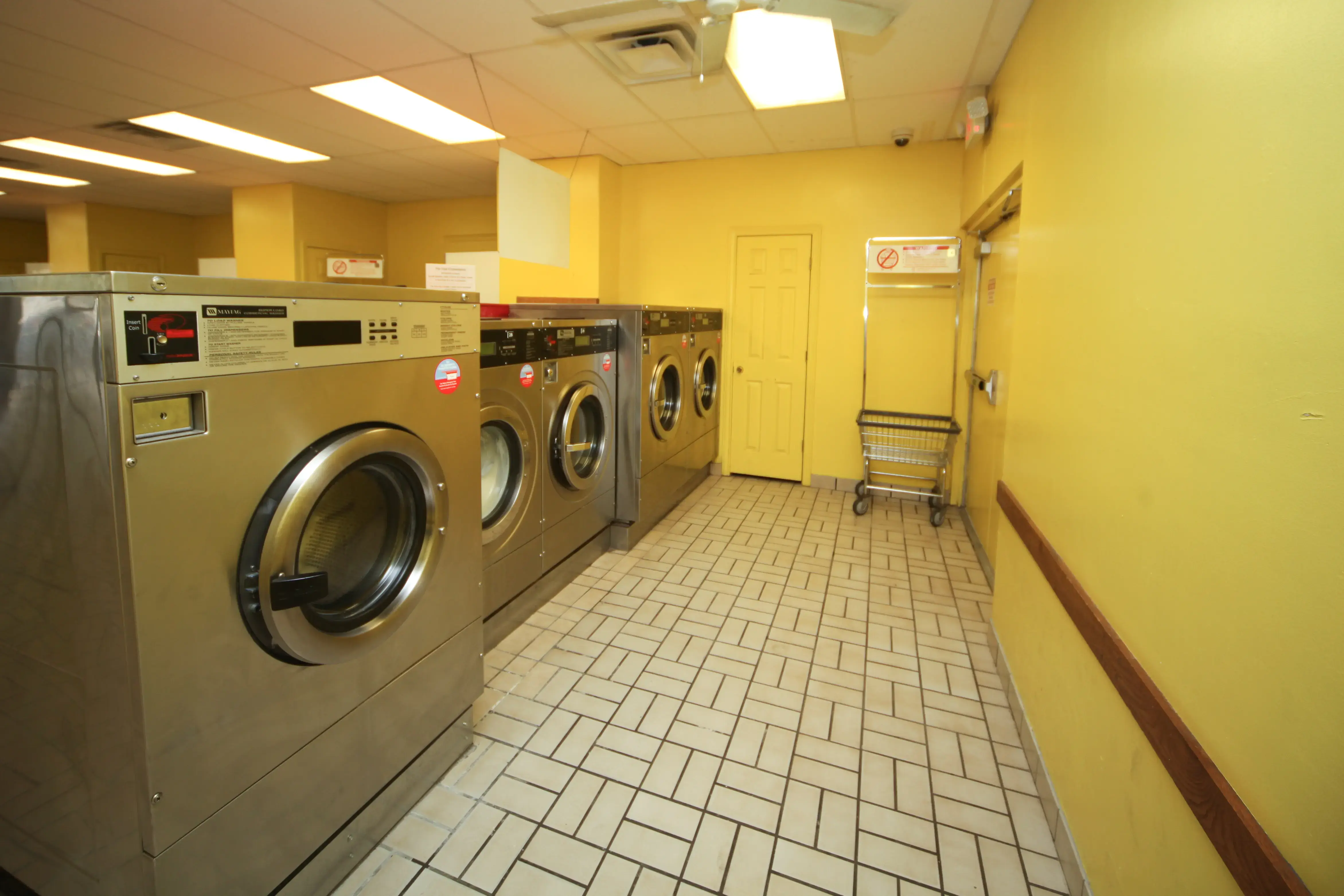 Fun Wash - Barrow thumbnail 2