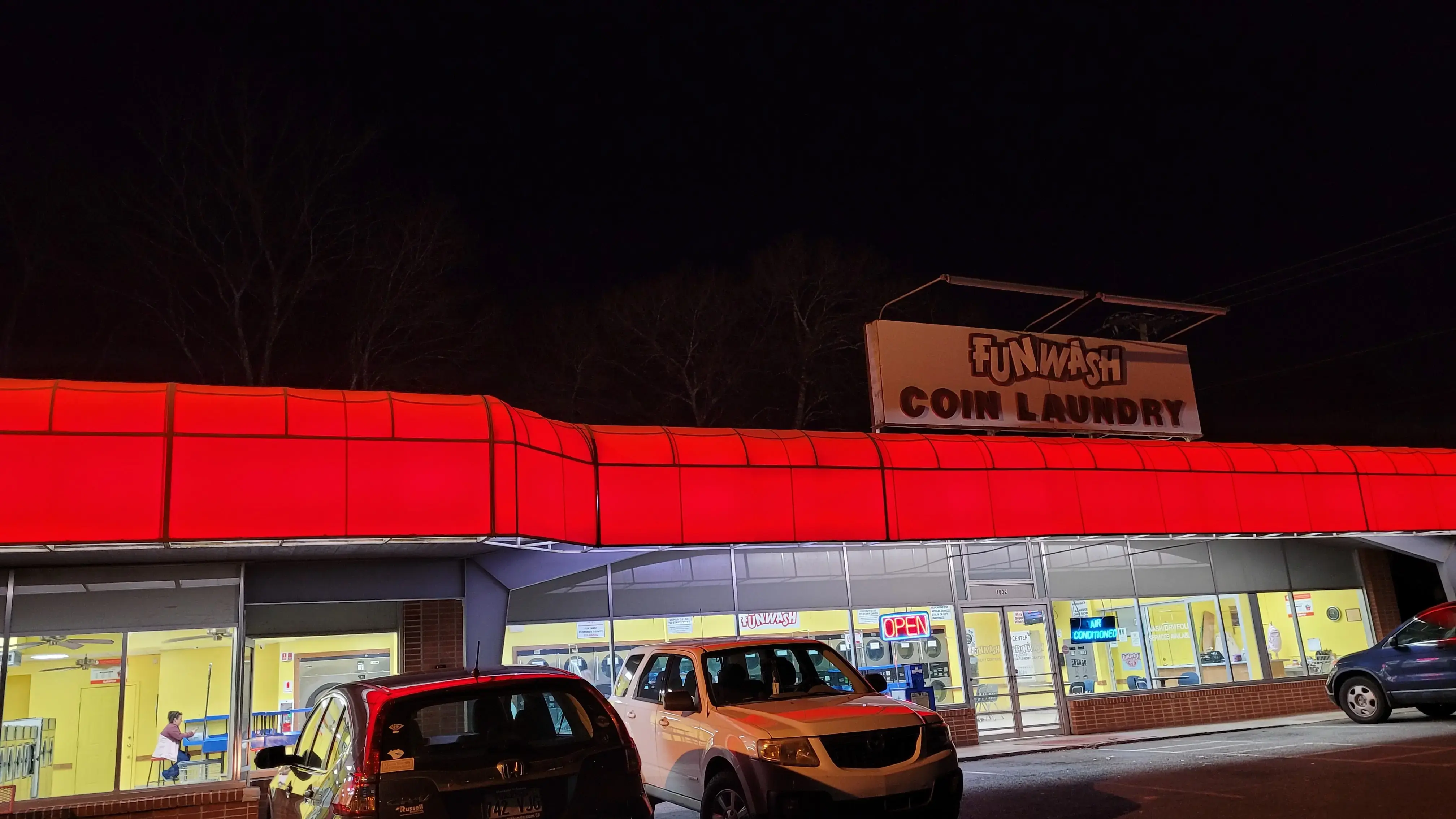 Fun Wash - Edison - Image 18