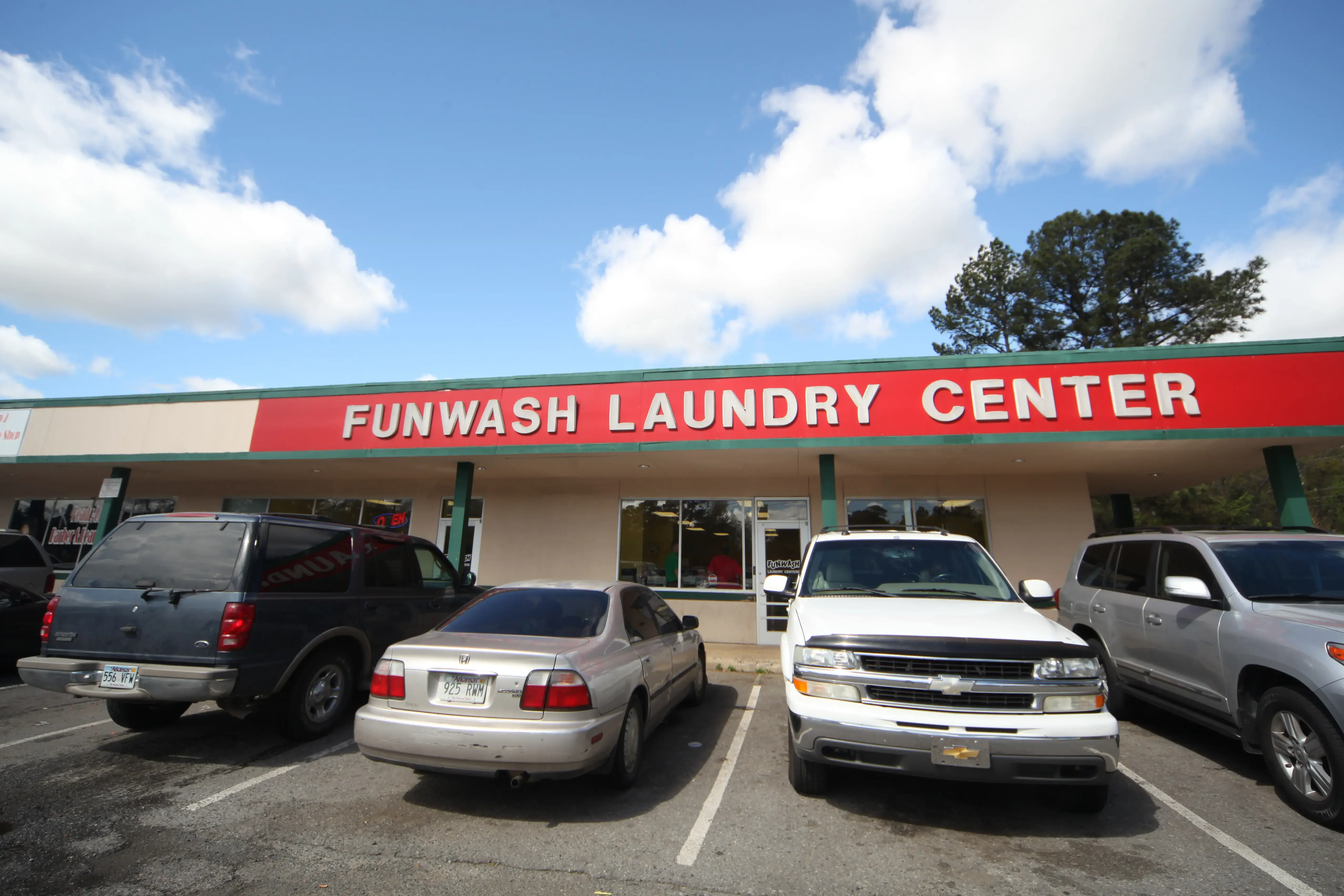 Fun Wash - Geyer Springs thumbnail 2