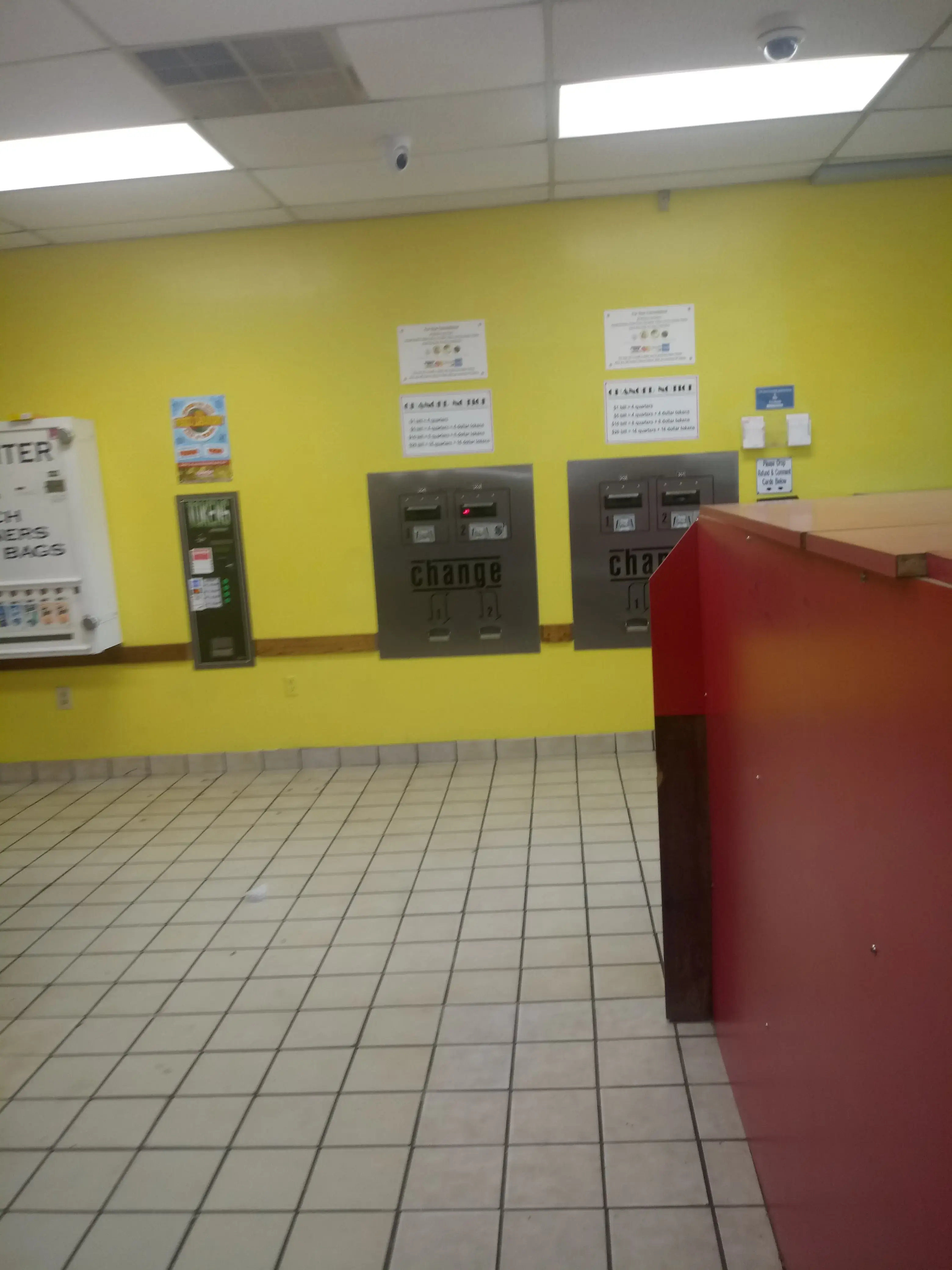 Fun Wash - Geyer Springs - Image 16