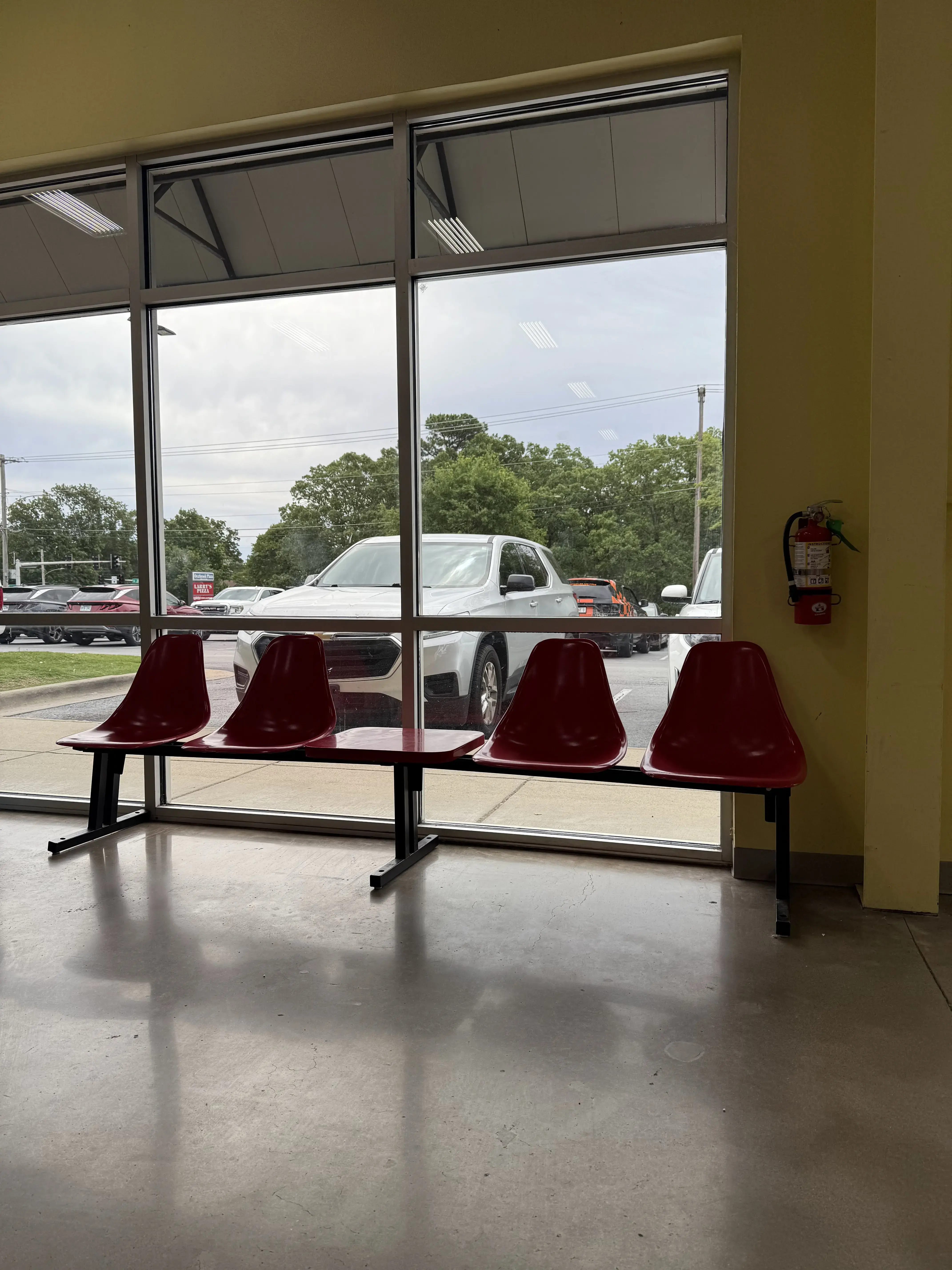 Fun Wash - JFK in Overbrook Plaza - Image 2