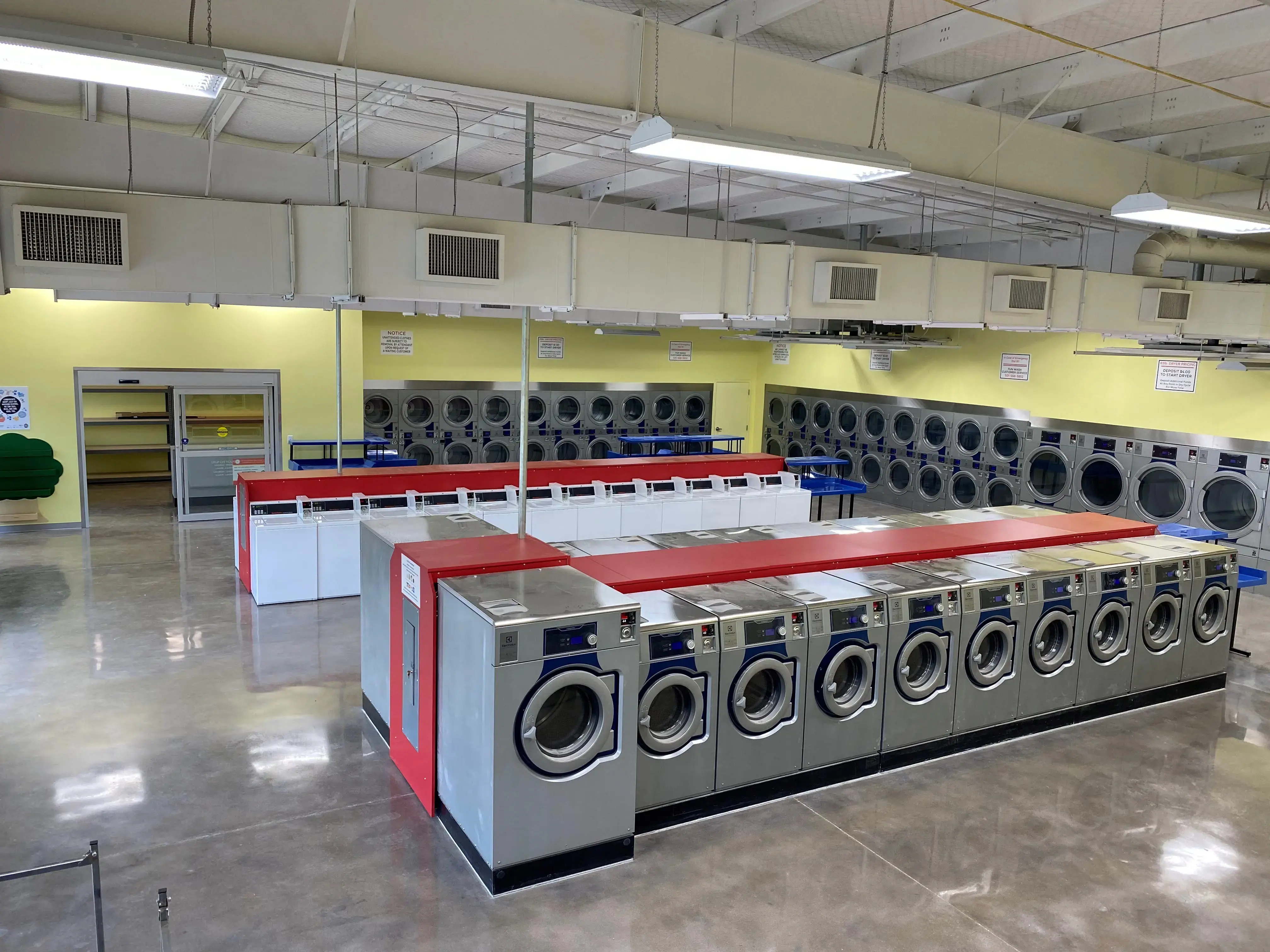 Fun Wash - JFK in Overbrook Plaza thumbnail 3