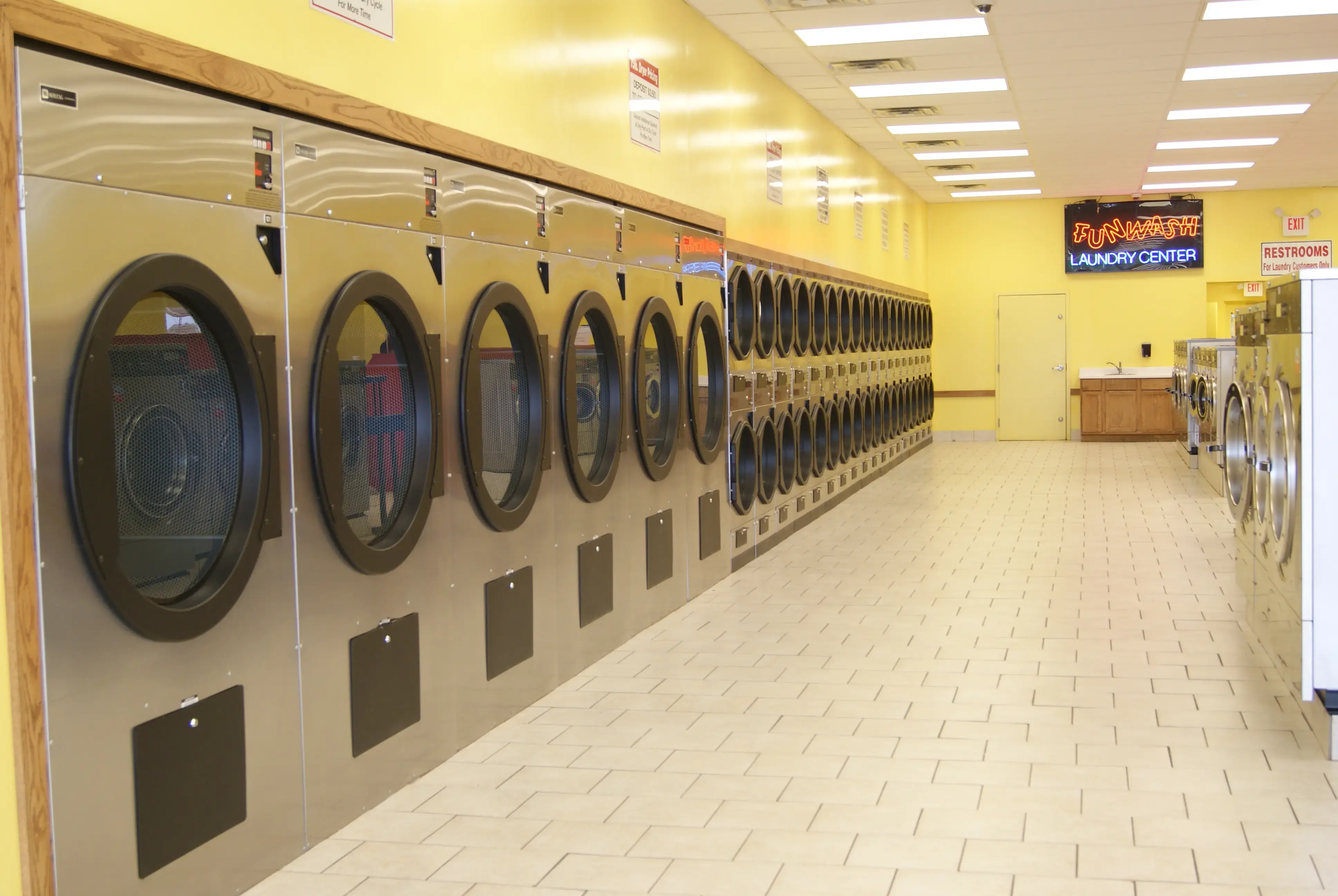 Fun Wash - Stateline - Image 18