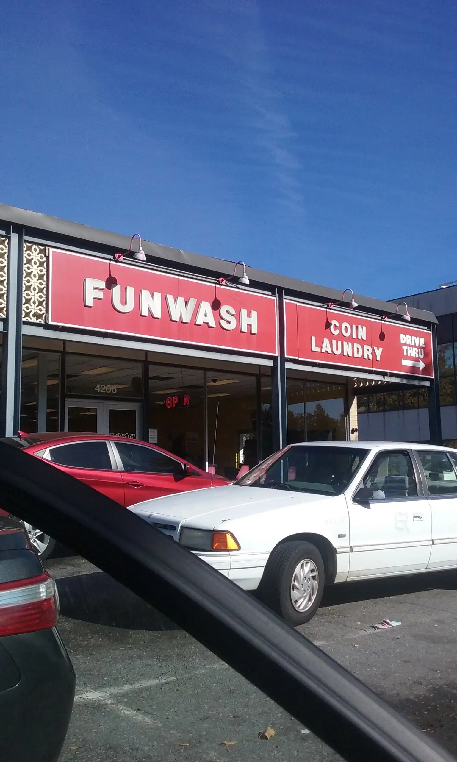 Fun Wash - West Markham - Image 13