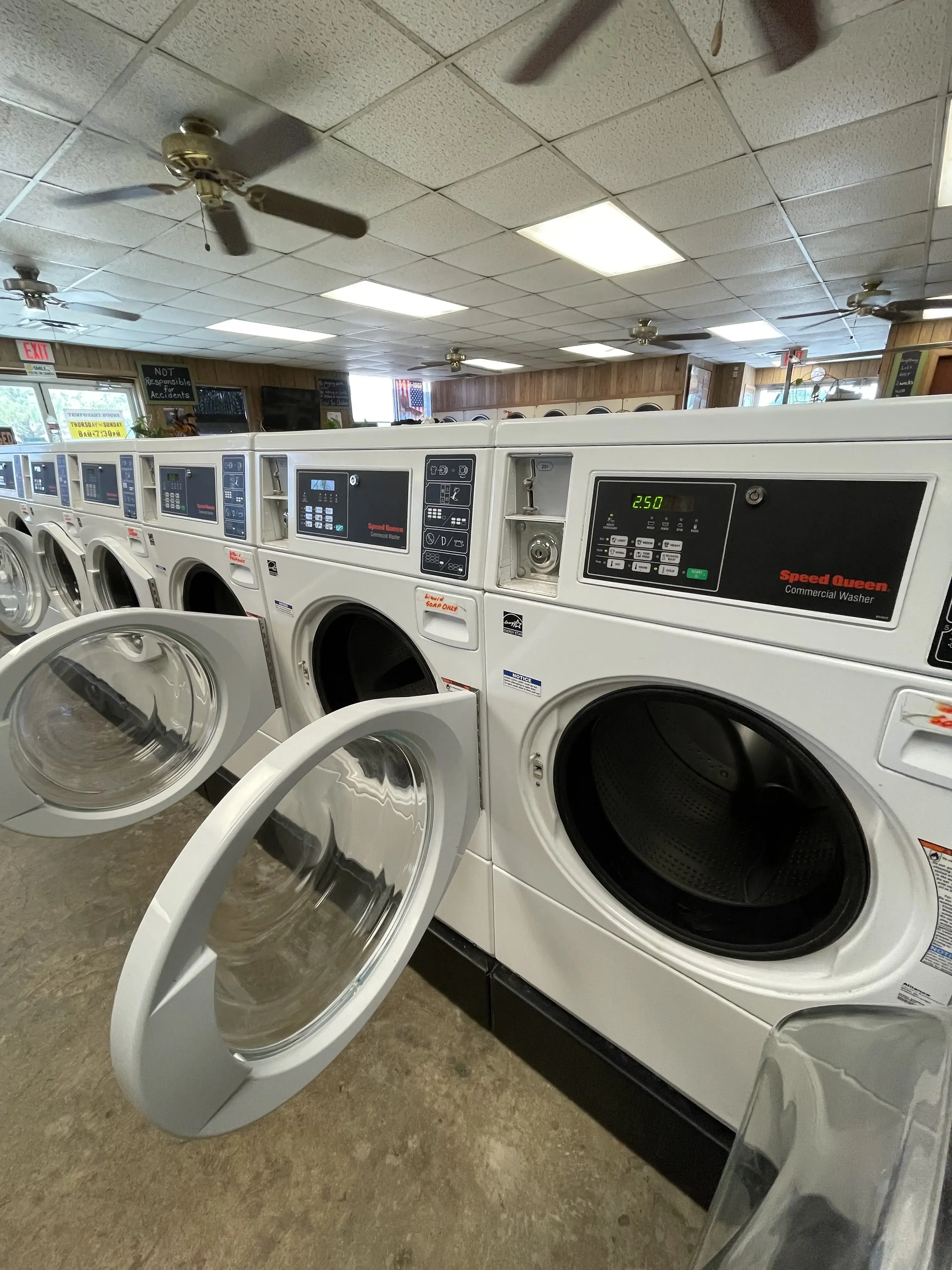 G & G Laundromat - Image 8