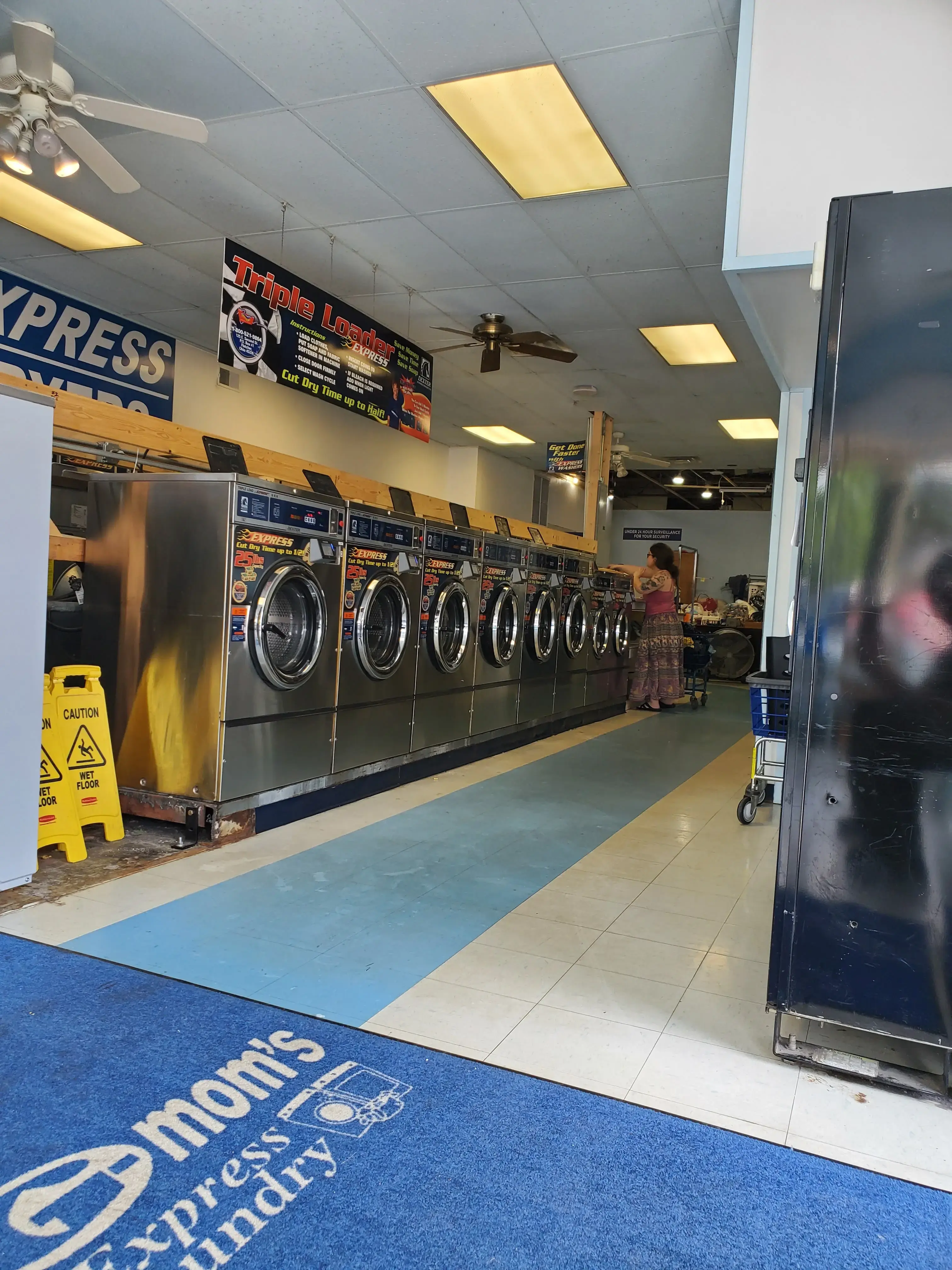 G-Mom's Express Laundry thumbnail 11