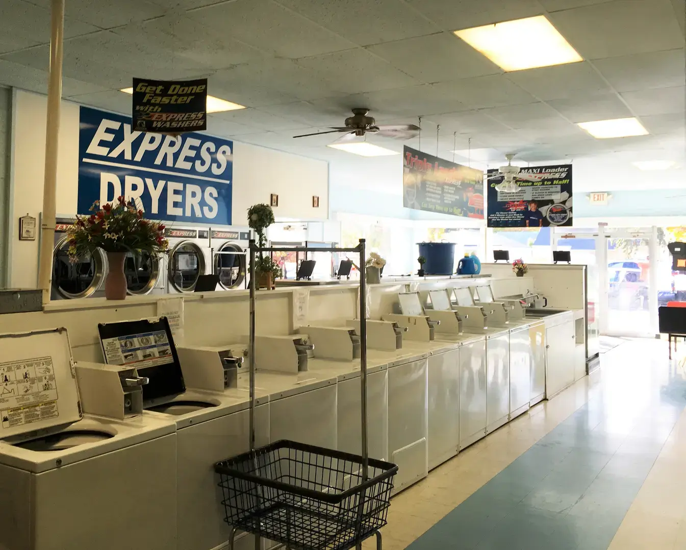 G-Mom's Express Laundry thumbnail 5