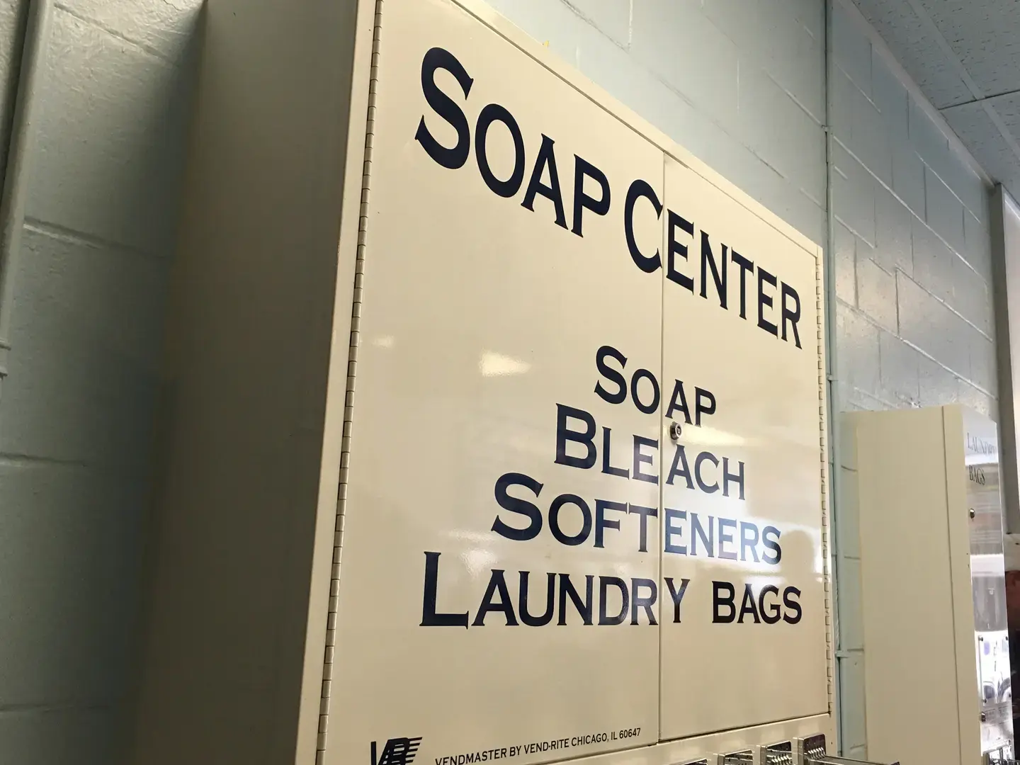 G-Mom's Express Laundry - Image 4