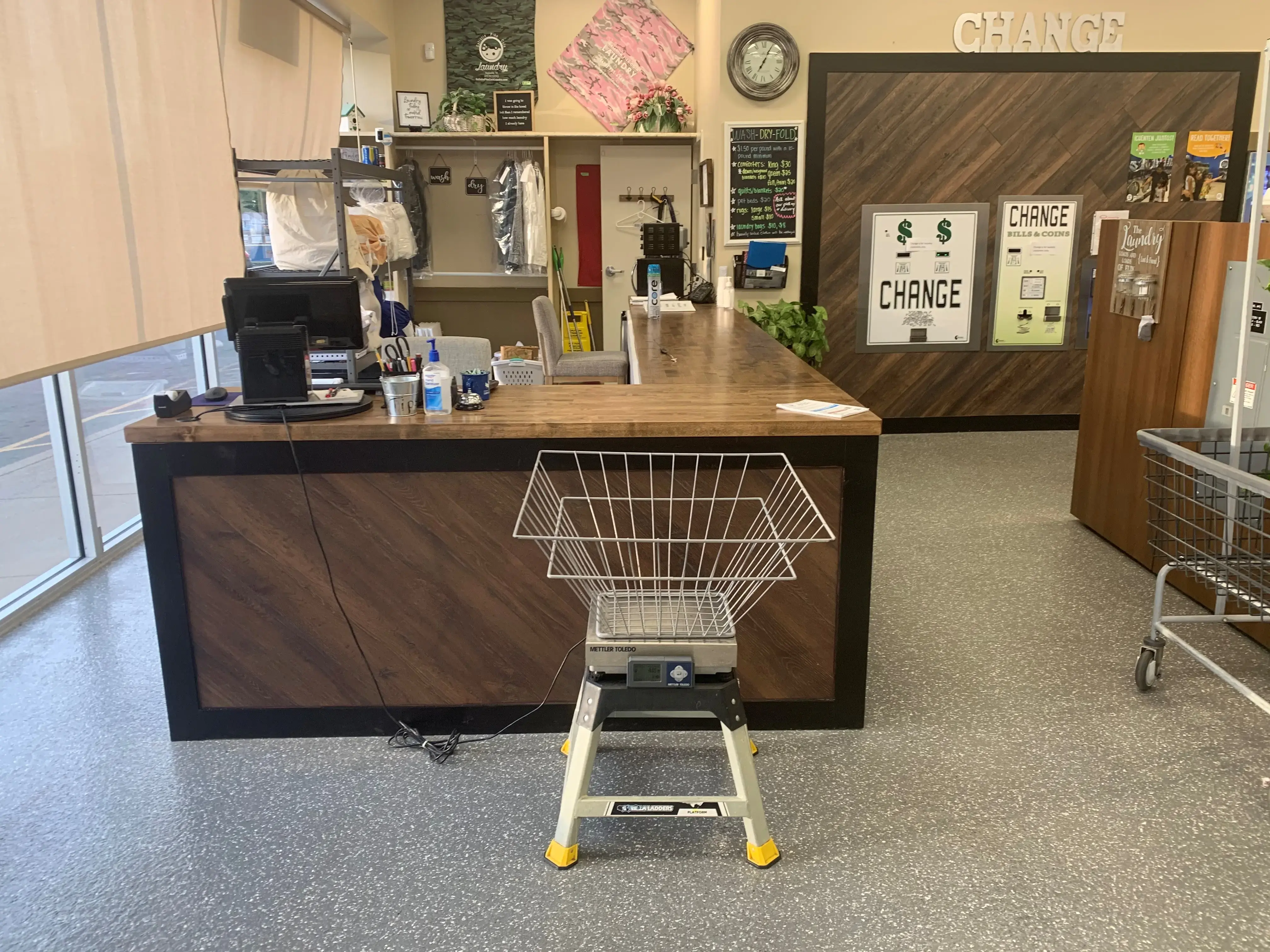 Gallatin Pike Coin Laundry | Wash and Fold - Image 7