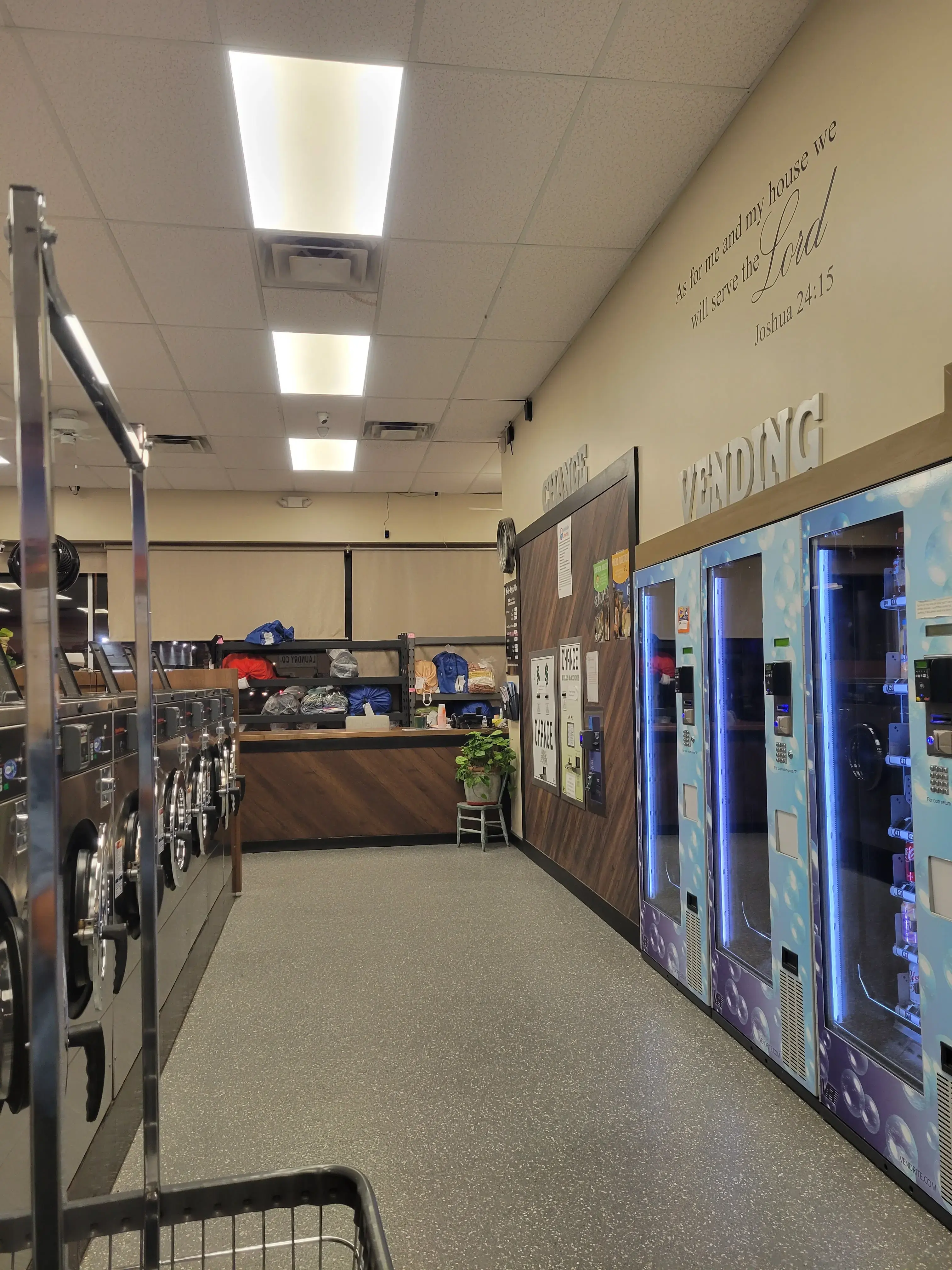 Gallatin Pike Coin Laundry | Wash and Fold thumbnail 17