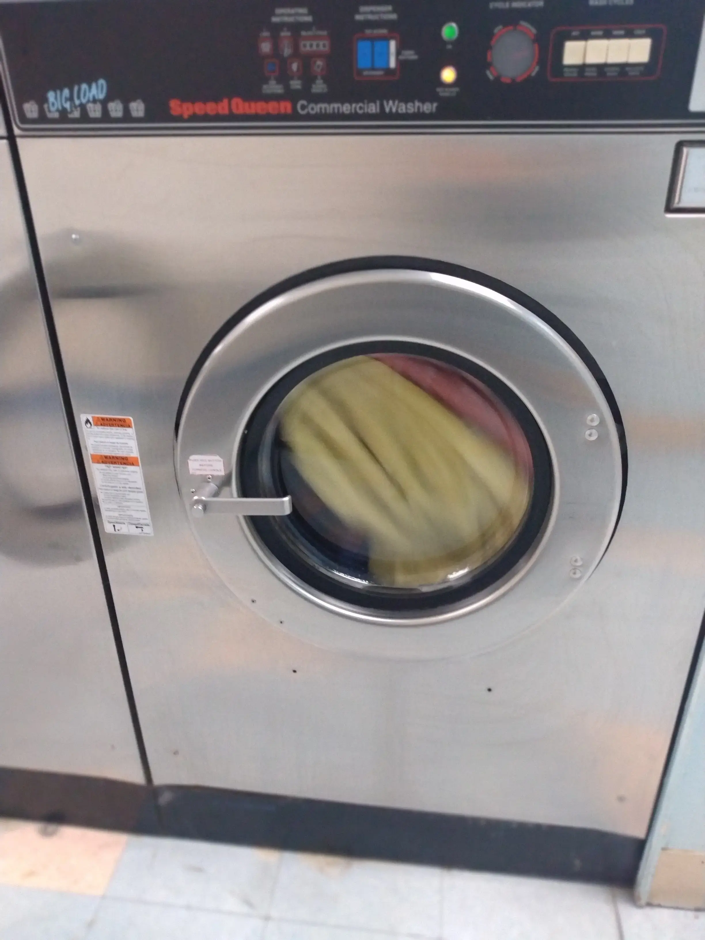 Galt Laundromat thumbnail 18