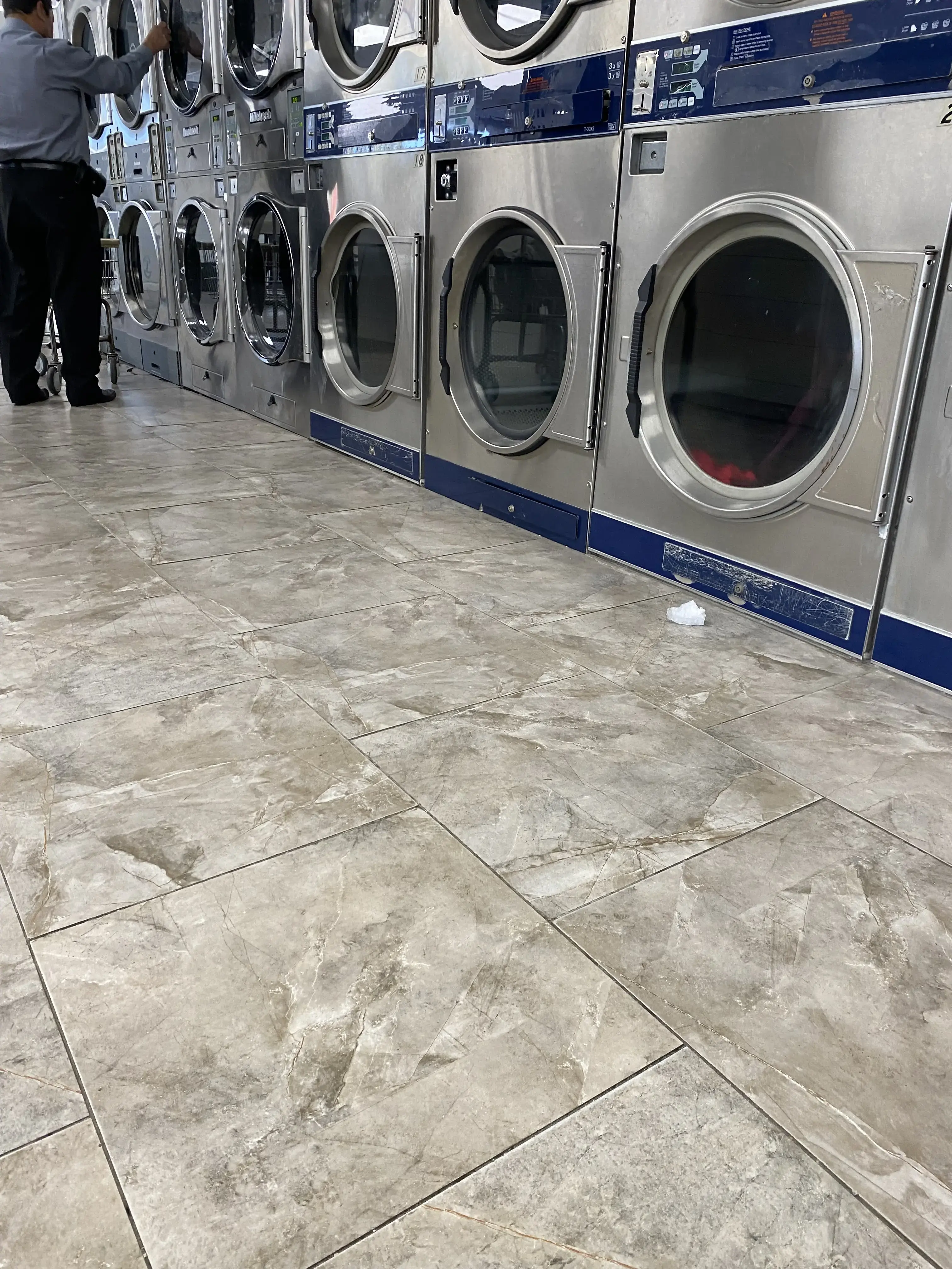 Galveston Washateria Laundrymat thumbnail 18