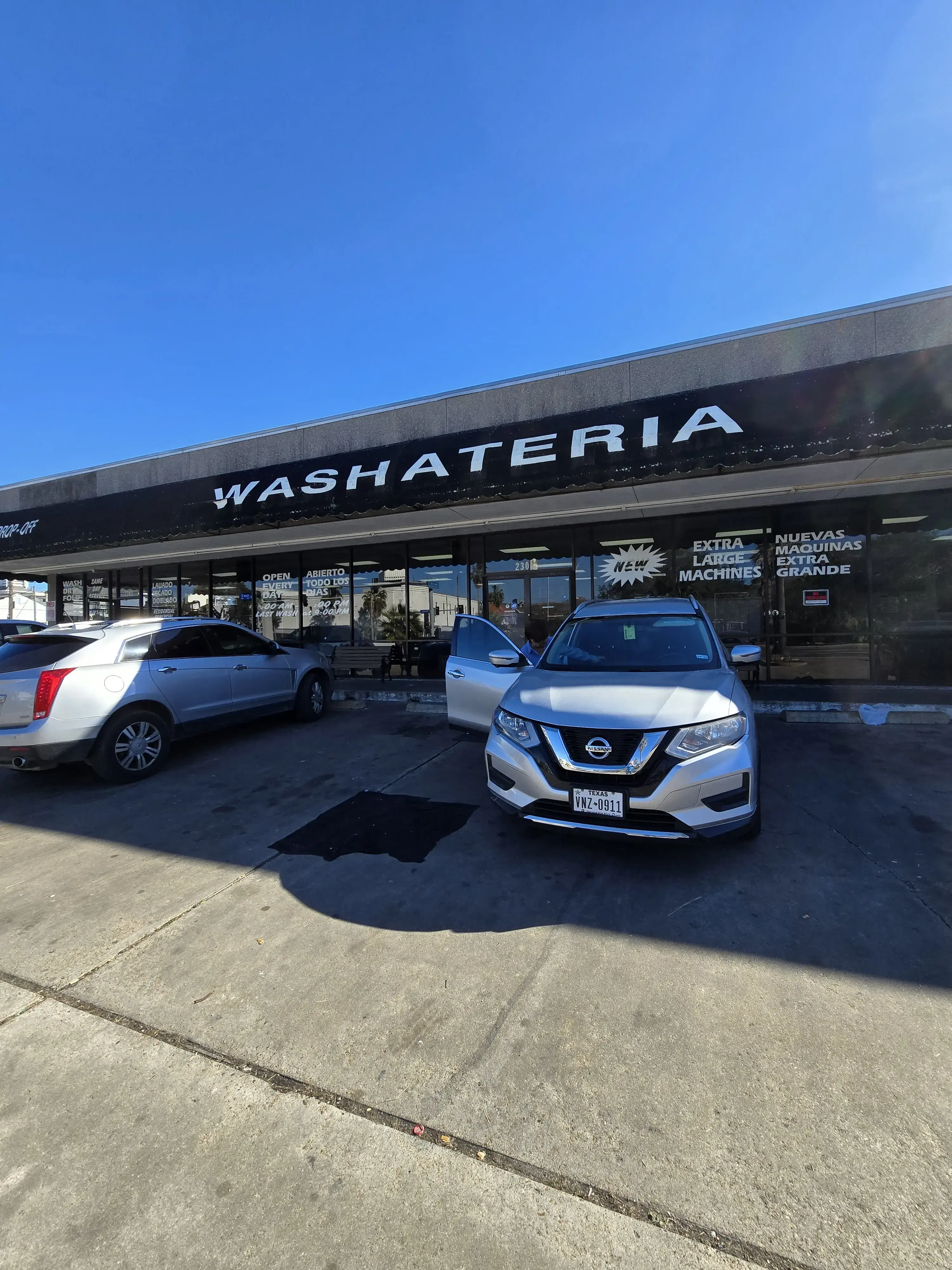 Galveston Washateria Laundrymat - Image 4