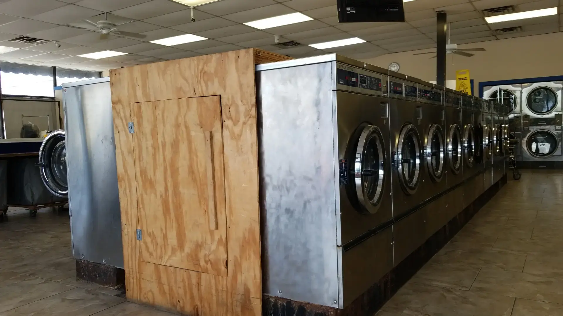 Galveston Washateria Laundrymat thumbnail 20