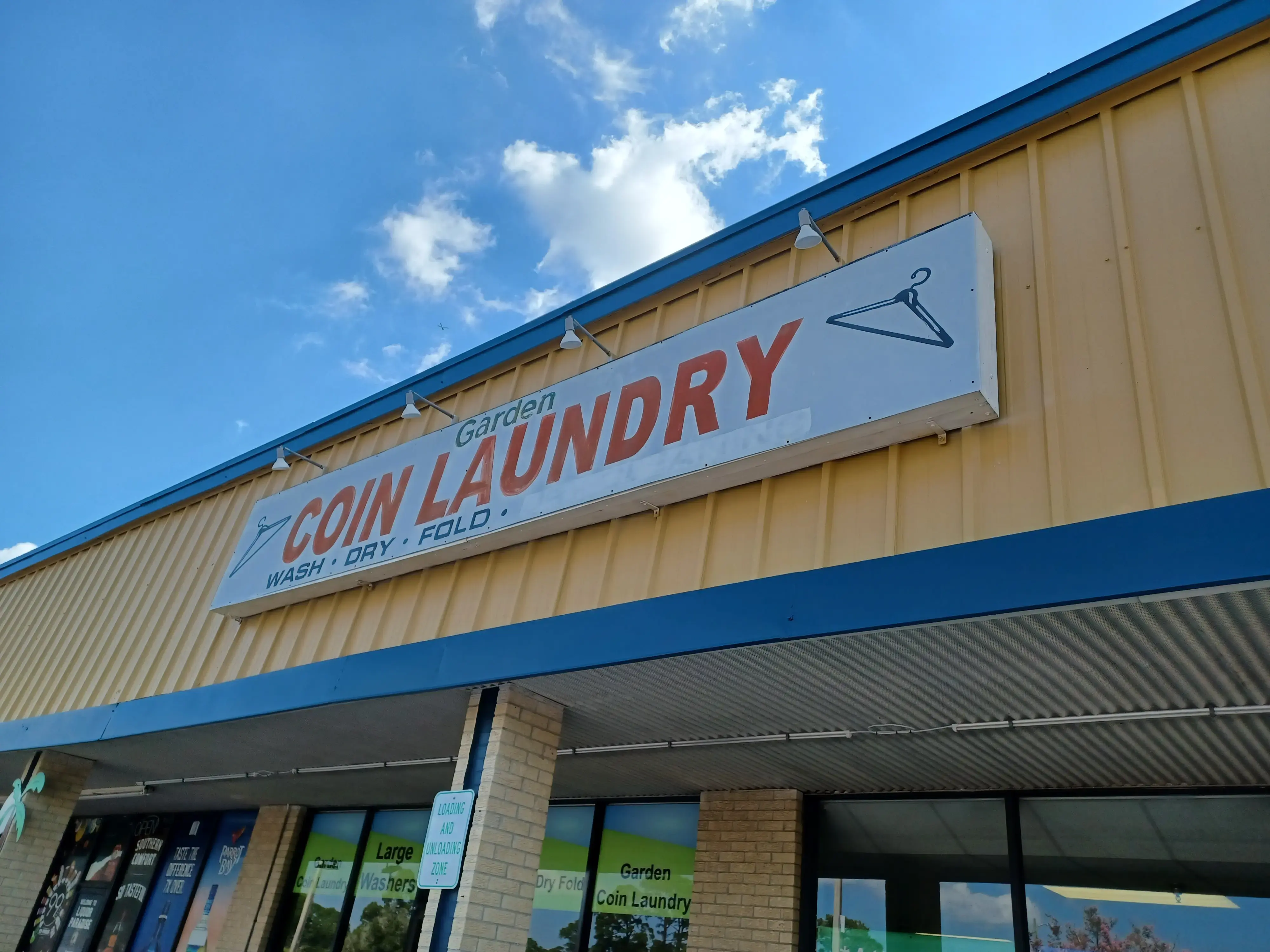 Garden Coin Laundry - Image 4